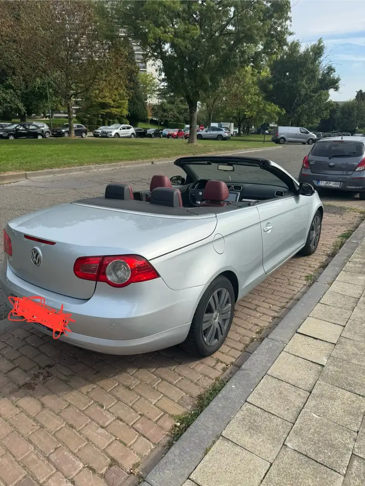 Volkswagen Eos