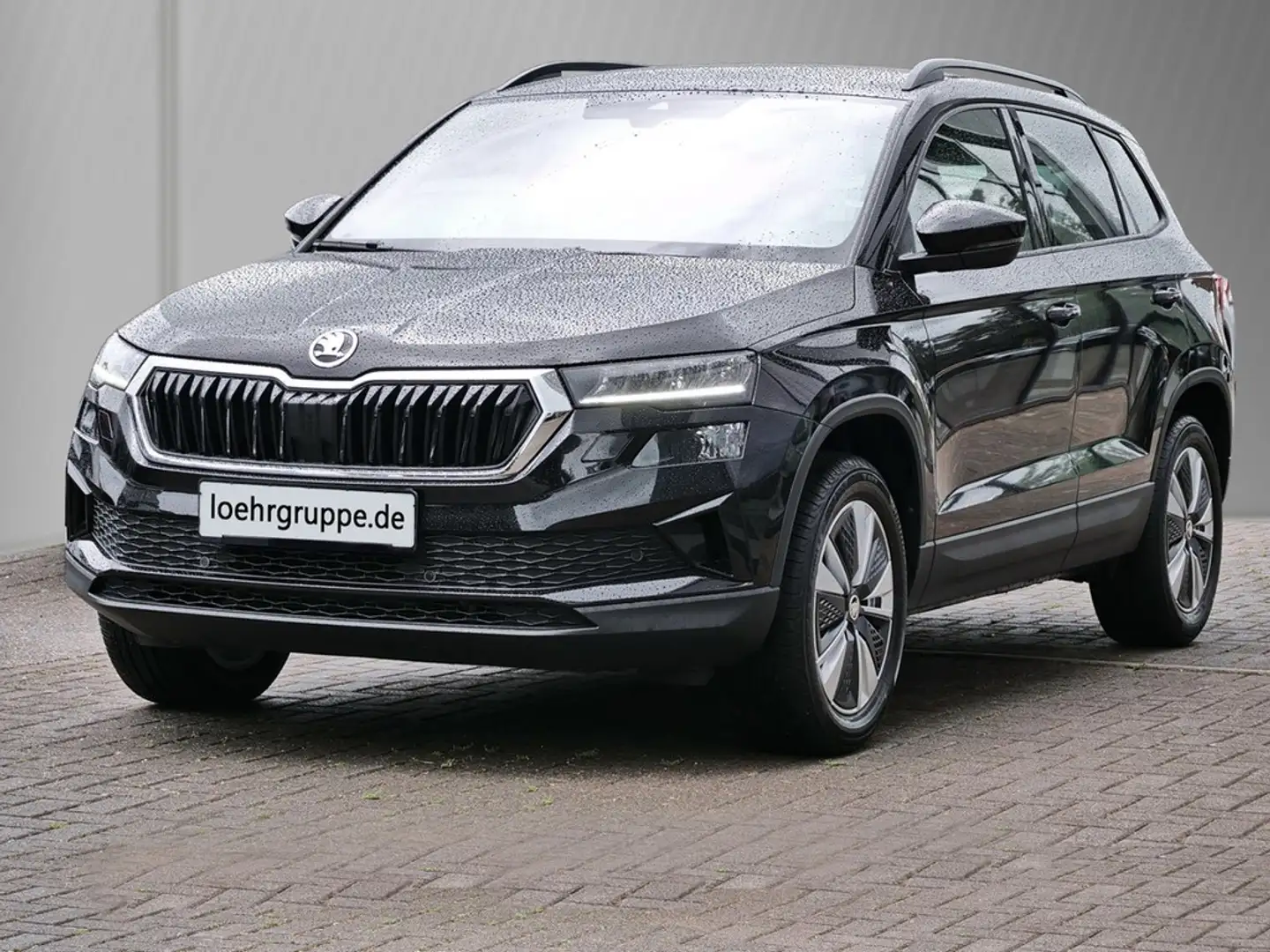 Skoda Karoq 2.0 TDI Ambition 4x4 *NAVI*KAMERA*LED* Schwarz - 2