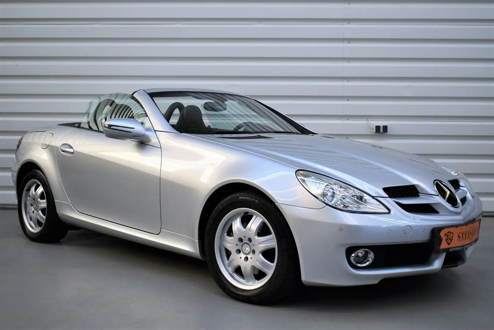 Mercedes-Benz SLK 200 SLK200 Kompr.+SHZ+Tempomat+Nur 17.800KM+PDC Argent - 1