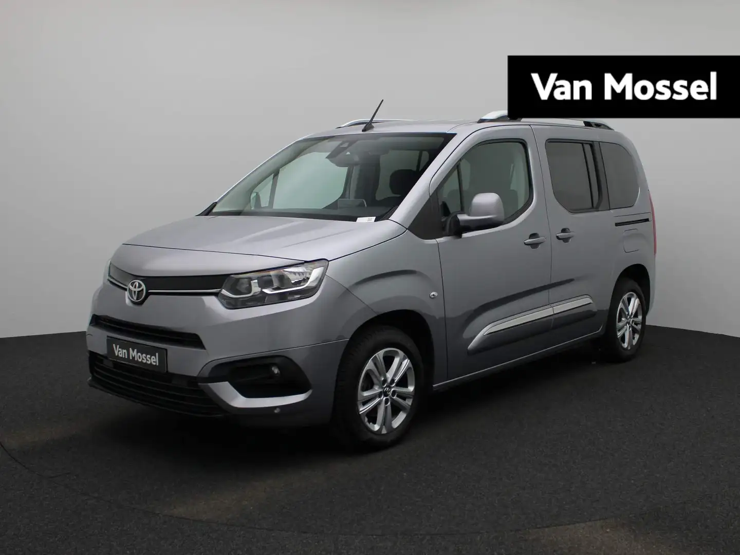 Toyota Proace City Verso 1.2 Turbo Dynamic | Navigatie | Climate-Cont Grijs - 1