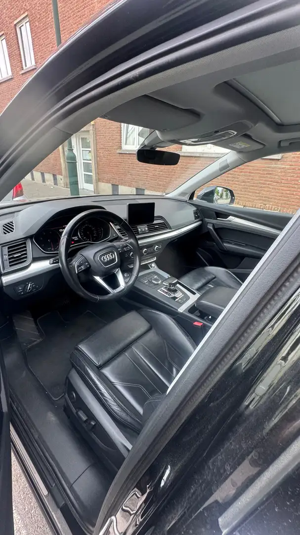 Audi Q5 Q5 2.0 TDI quattro S tronic Zwart - 2