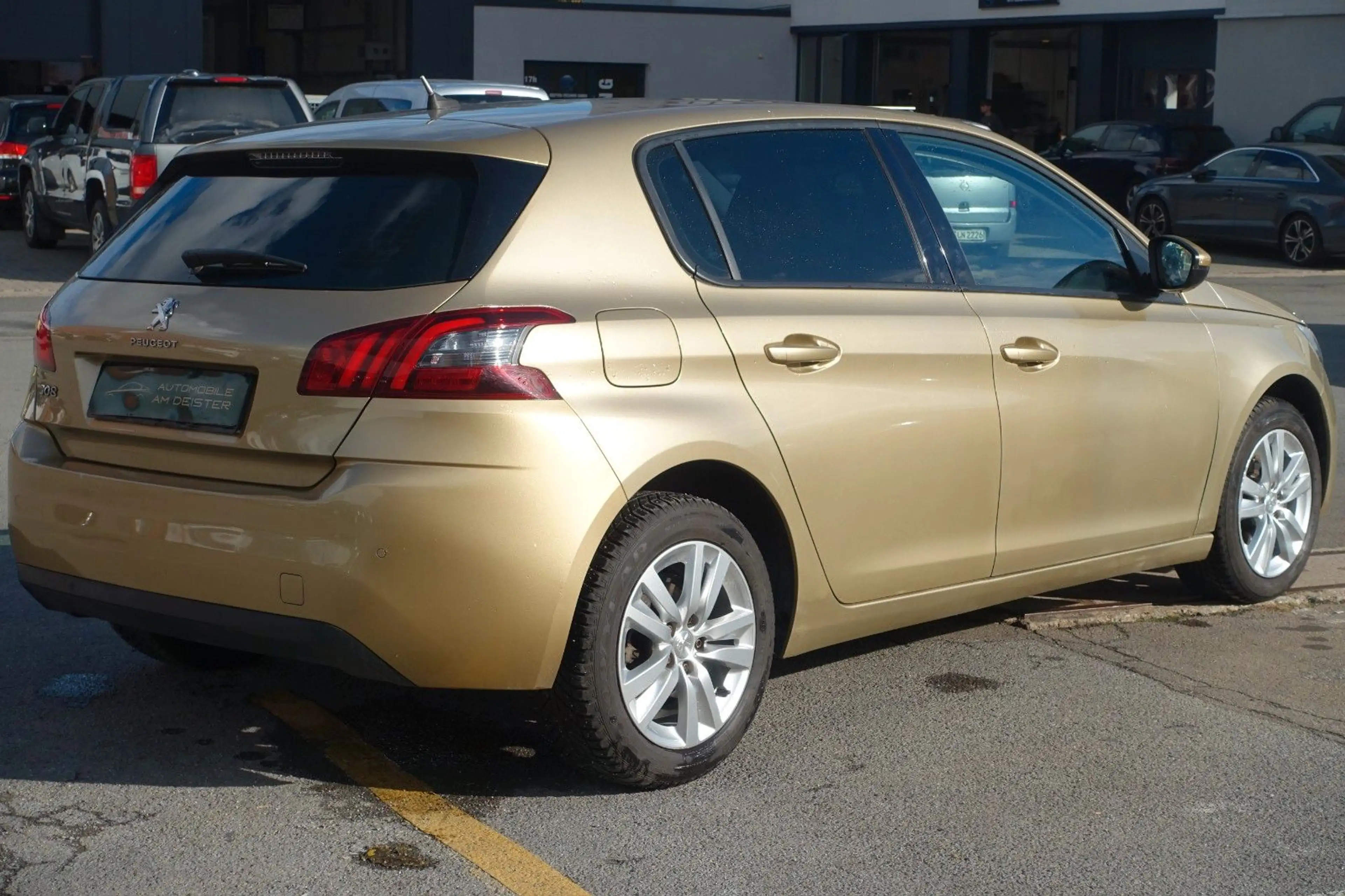 Peugeot 308 Style PureTech 130 STOP & START*SHZ*PDC*LED* — photo 3