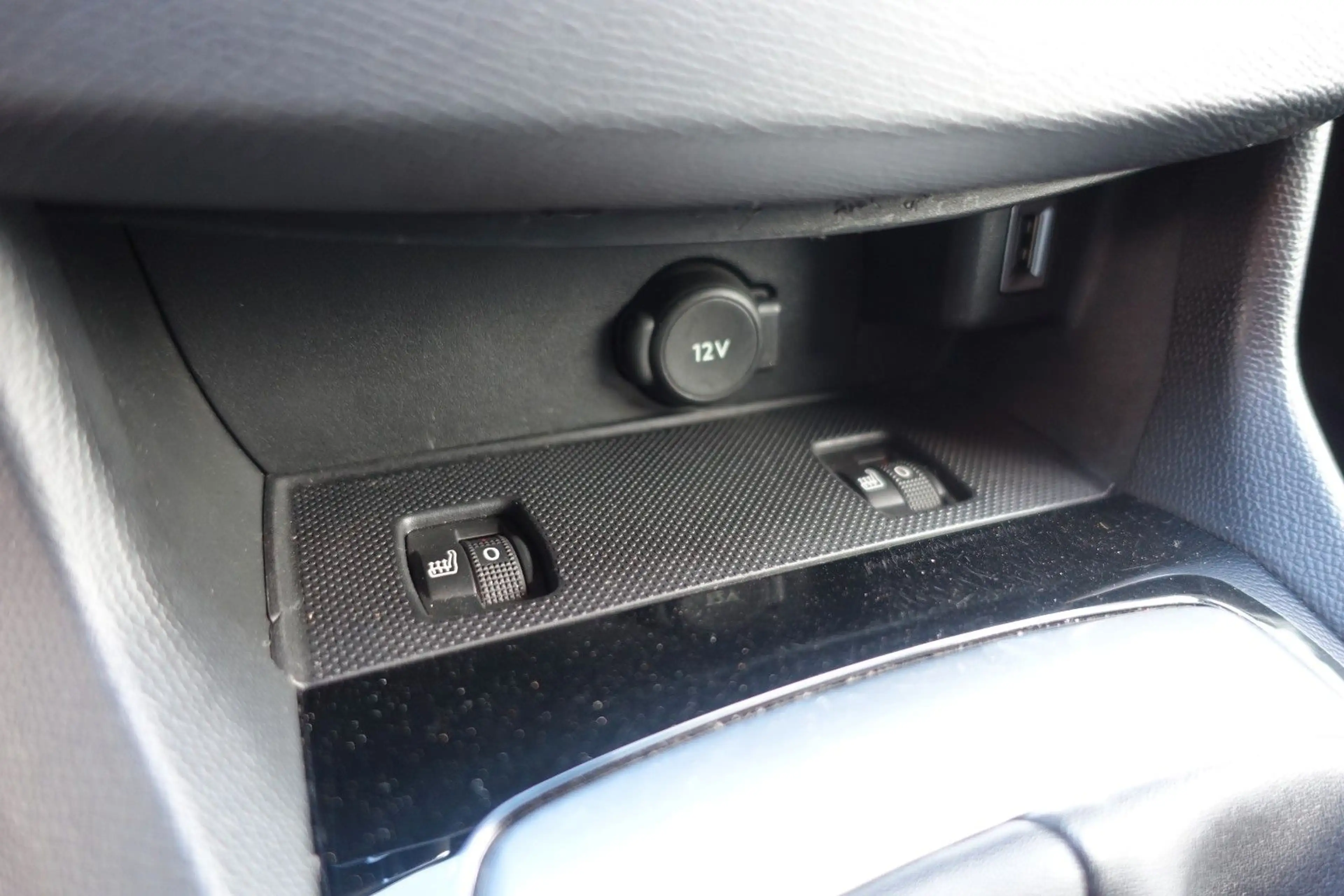 Peugeot 308 Style PureTech 130 STOP & START*SHZ*PDC*LED* — photo 13