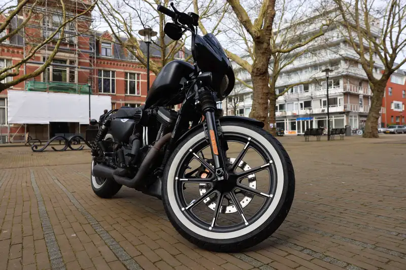 Harley-Davidson Iron 883 - foto 4