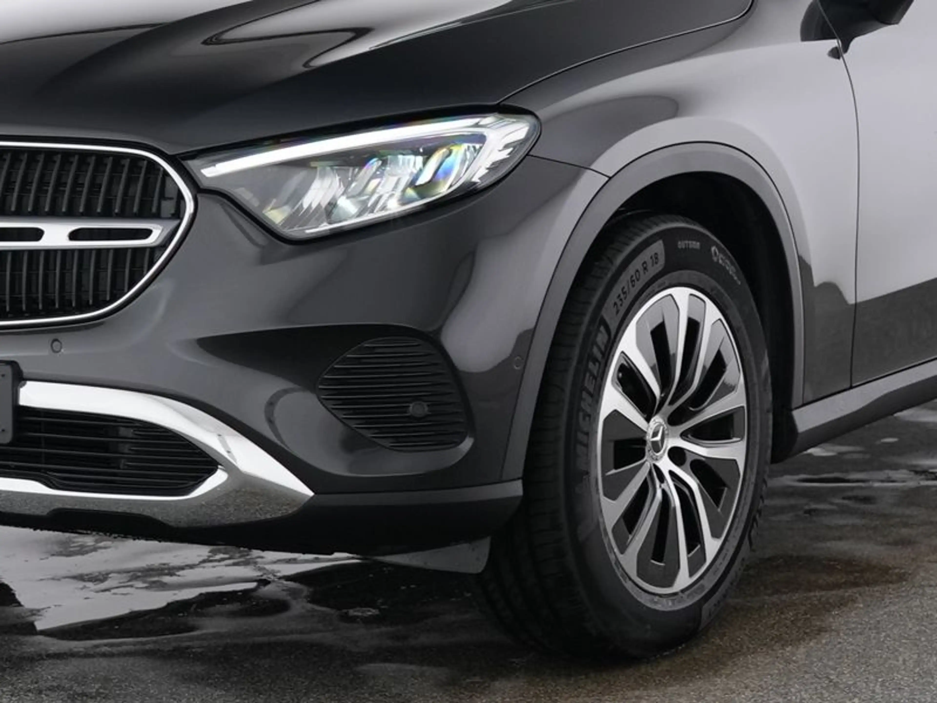Mercedes-Benz GLC 200 4M Avantgarde/LED/Cam/AHK/Memo/Totw/18' — photo 4