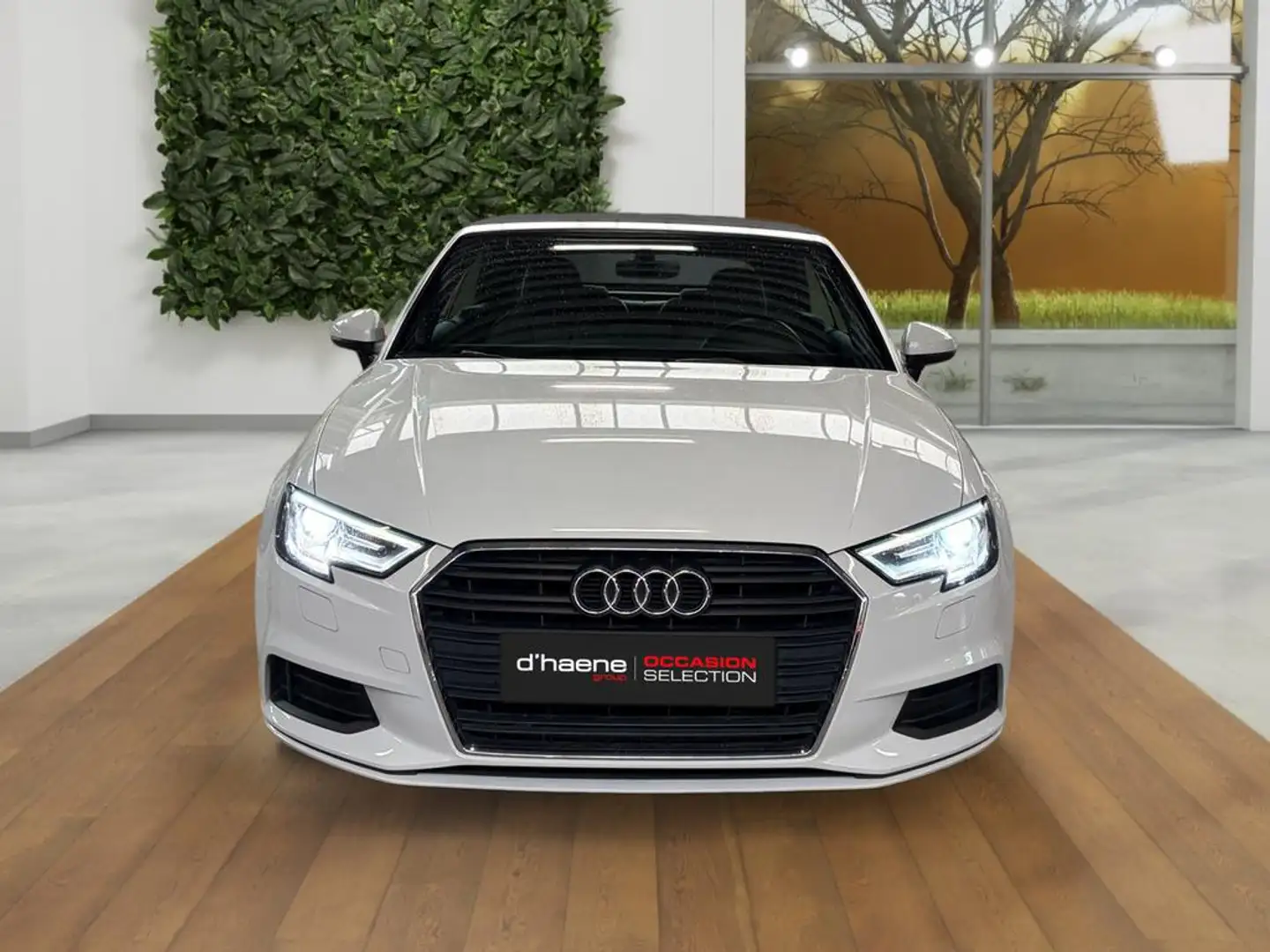 Audi A3 Cabriolet Audi A3 Cabriolet 1.6 TDI 81(110) kW(PS)6-speed Blanc - 2