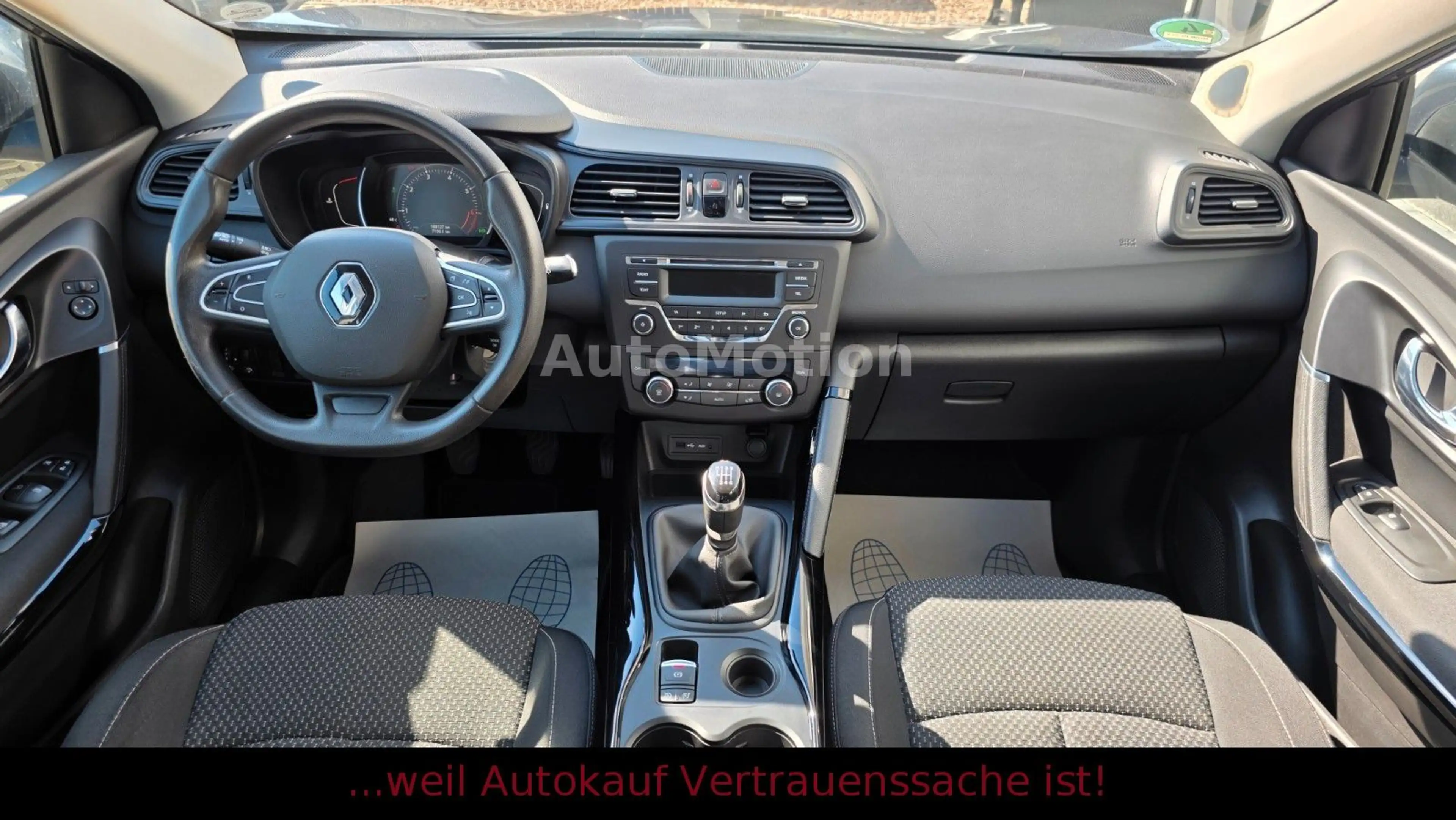 Renault Kadjar Life*1 Vorhalter*S-Heft lückenlos*AHK* — photo 10