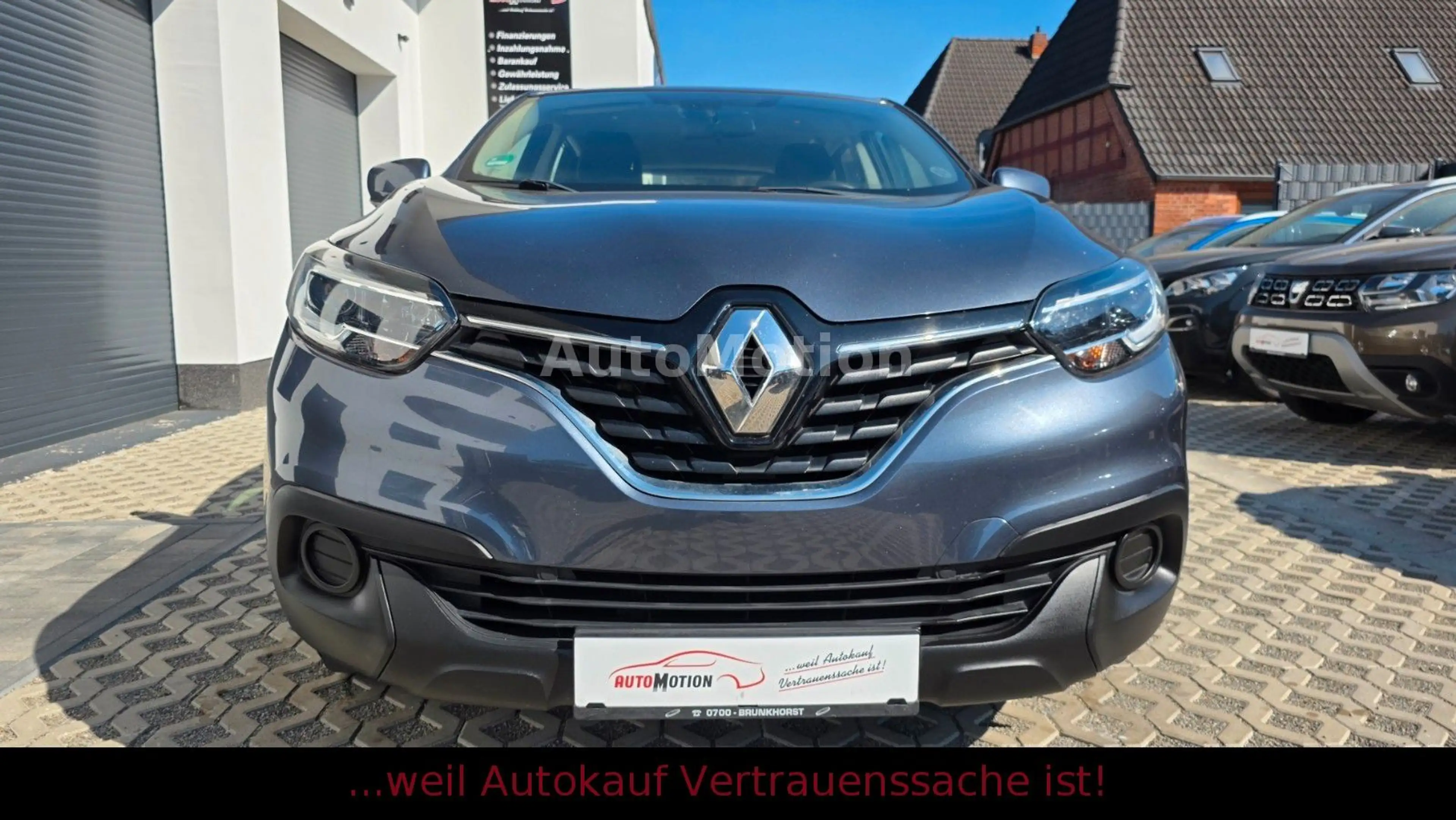 Renault Kadjar Life*1 Vorhalter*S-Heft lückenlos*AHK*