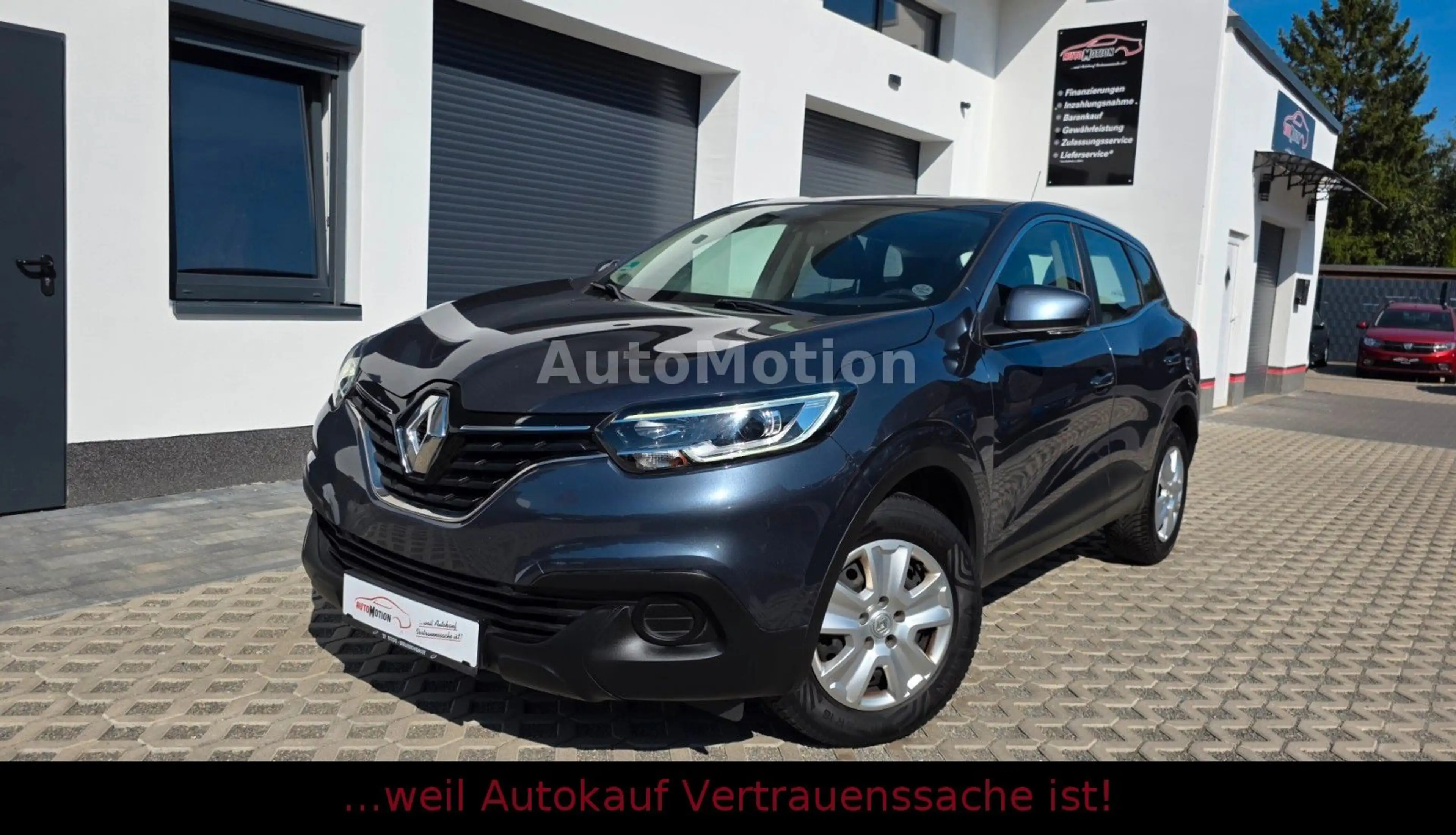 Renault Kadjar Life*1 Vorhalter*S-Heft lückenlos*AHK* — photo 2