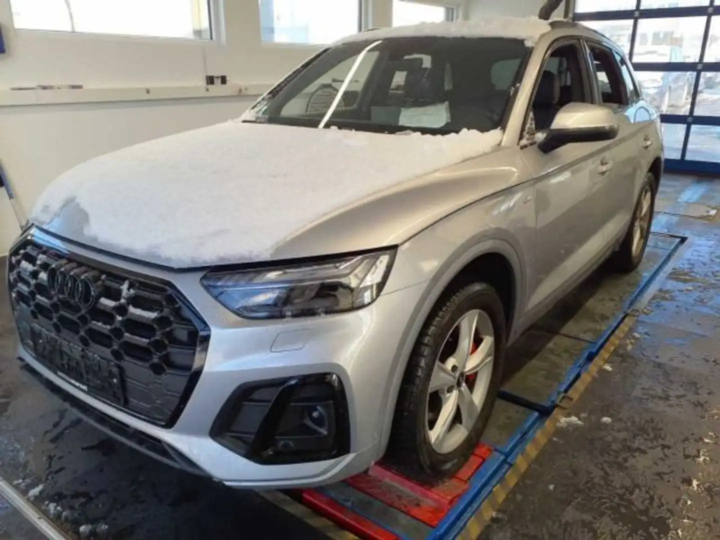 Audi Q5 50 TFSI e quattro S line*Navi*Matrix*Alu*PDC* Silber - 2