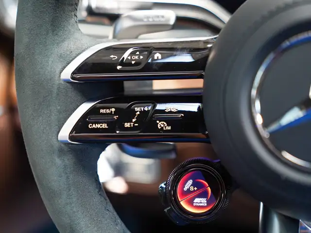 Mercedes-Benz GLE view 23