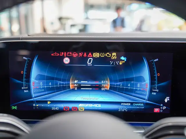 Mercedes-Benz GLE view 25