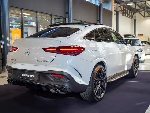 Mercedes-Benz GLE view 4