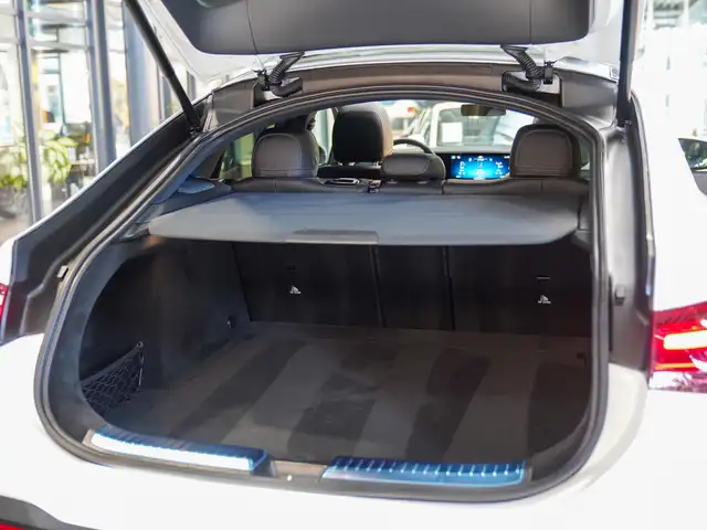 Mercedes-Benz GLE view 18