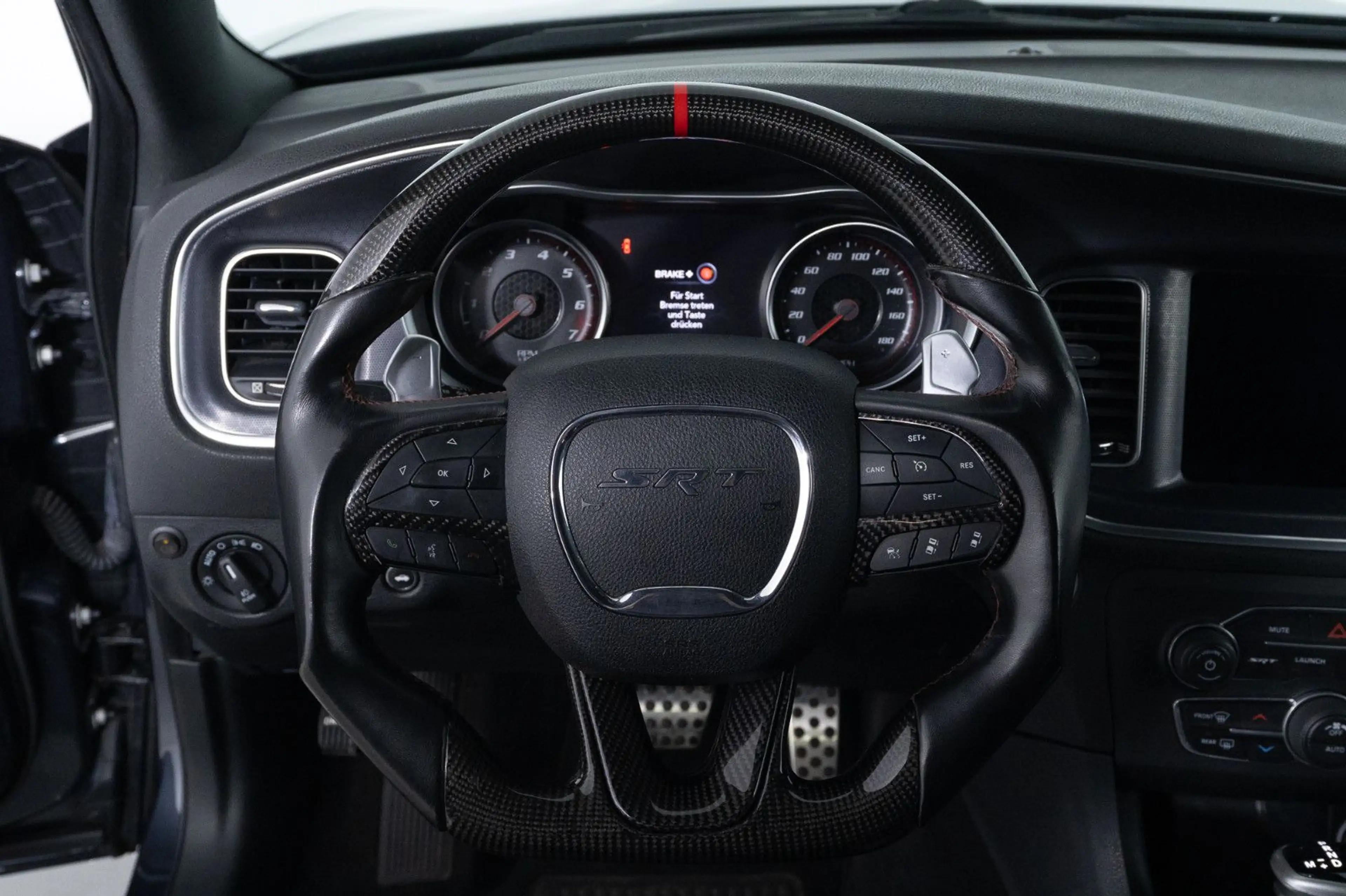 Dodge Charger — photo 14