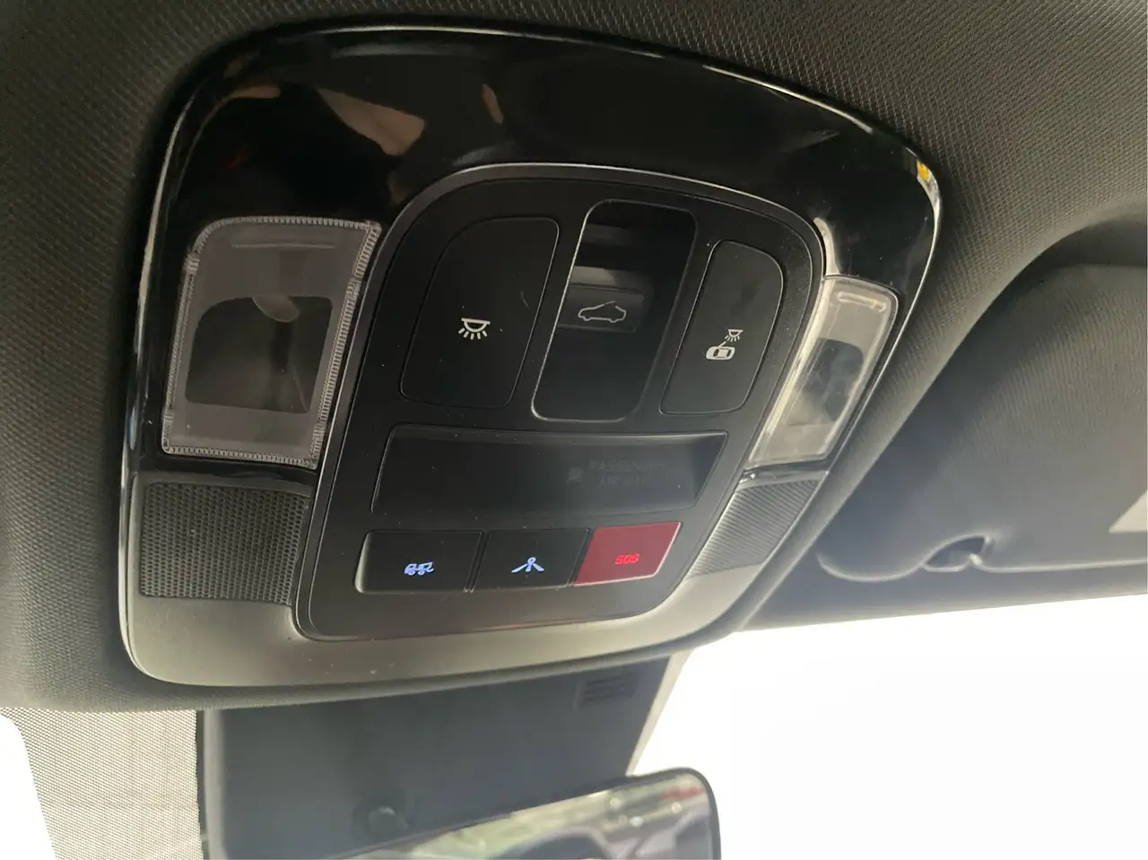 Hyundai SONATA снимка Hyundai SONATA