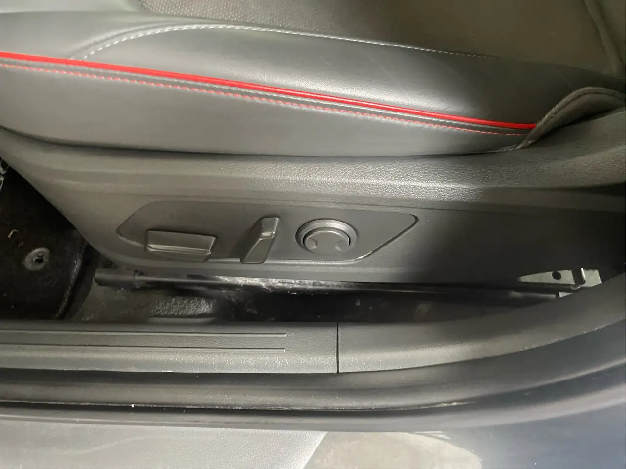 Hyundai SONATA снимка Hyundai SONATA