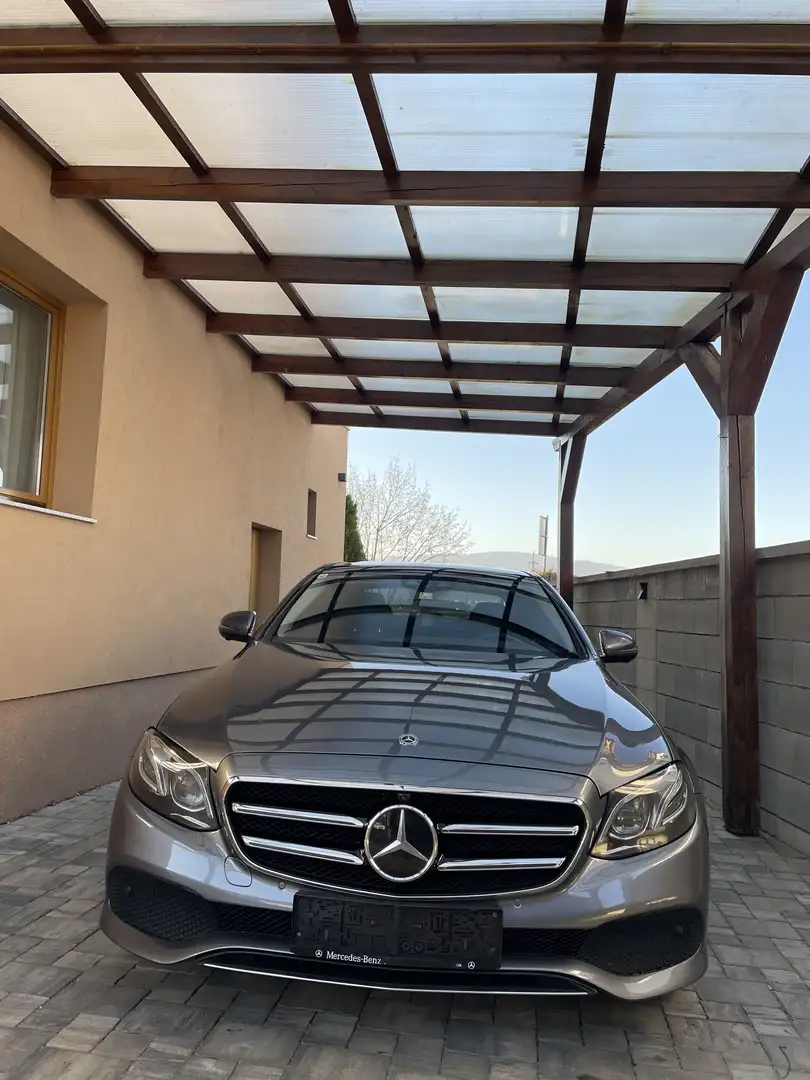 Mercedes-Benz E 350 350d 4MATIC Exclusive Aut. - 2