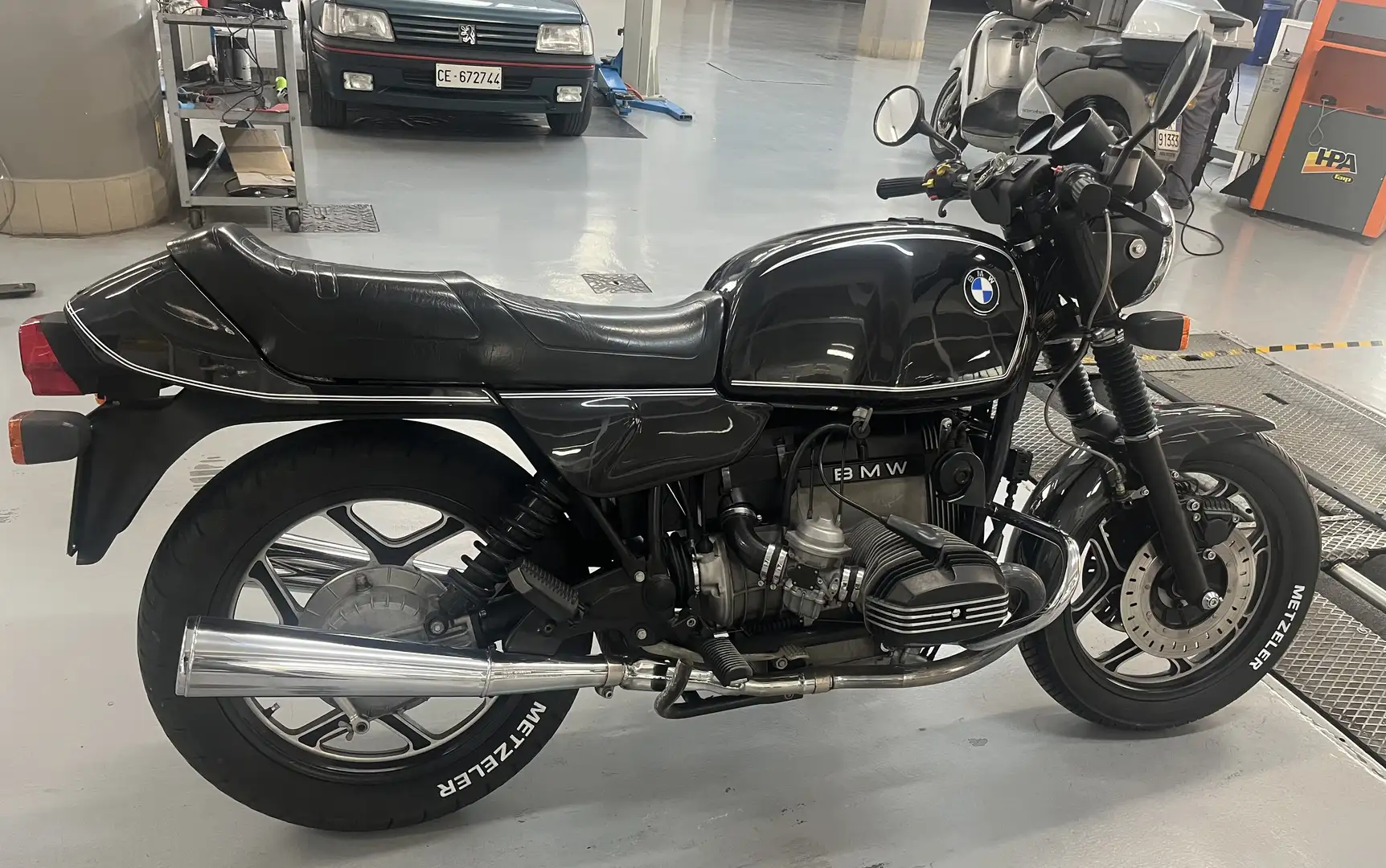 BMW R 100 Monolever - 2