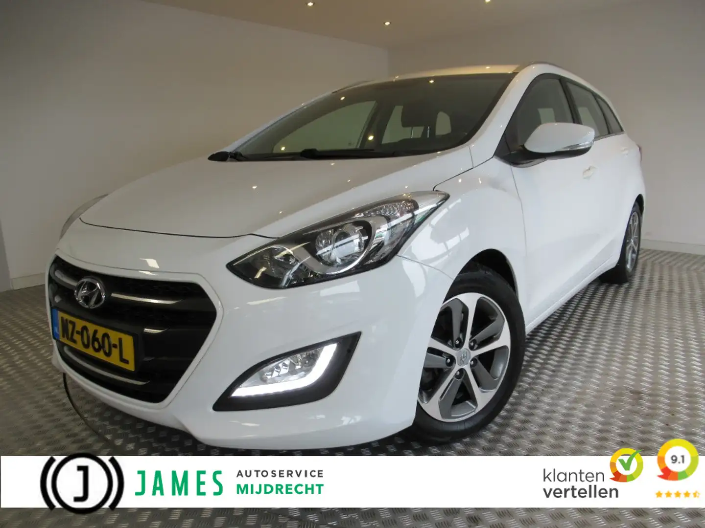 Hyundai i30 Wagon 1.6 GDi Comfort Automaat, Afn. Trekhaak Blanc - 1
