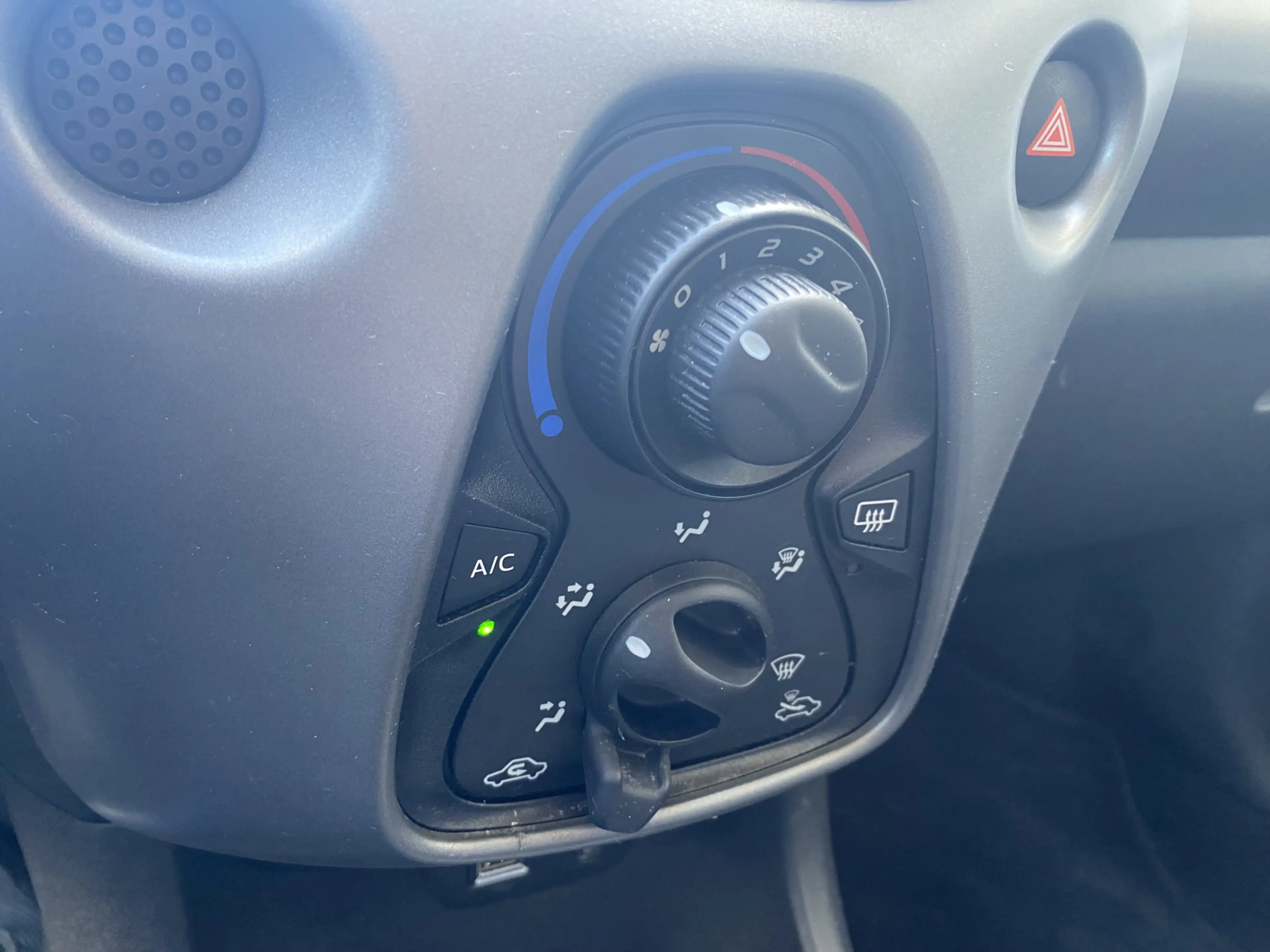 Toyota Aygo 1.0 VVT-i x-play limited Afn. Trekhaak Android Aut — photo 15