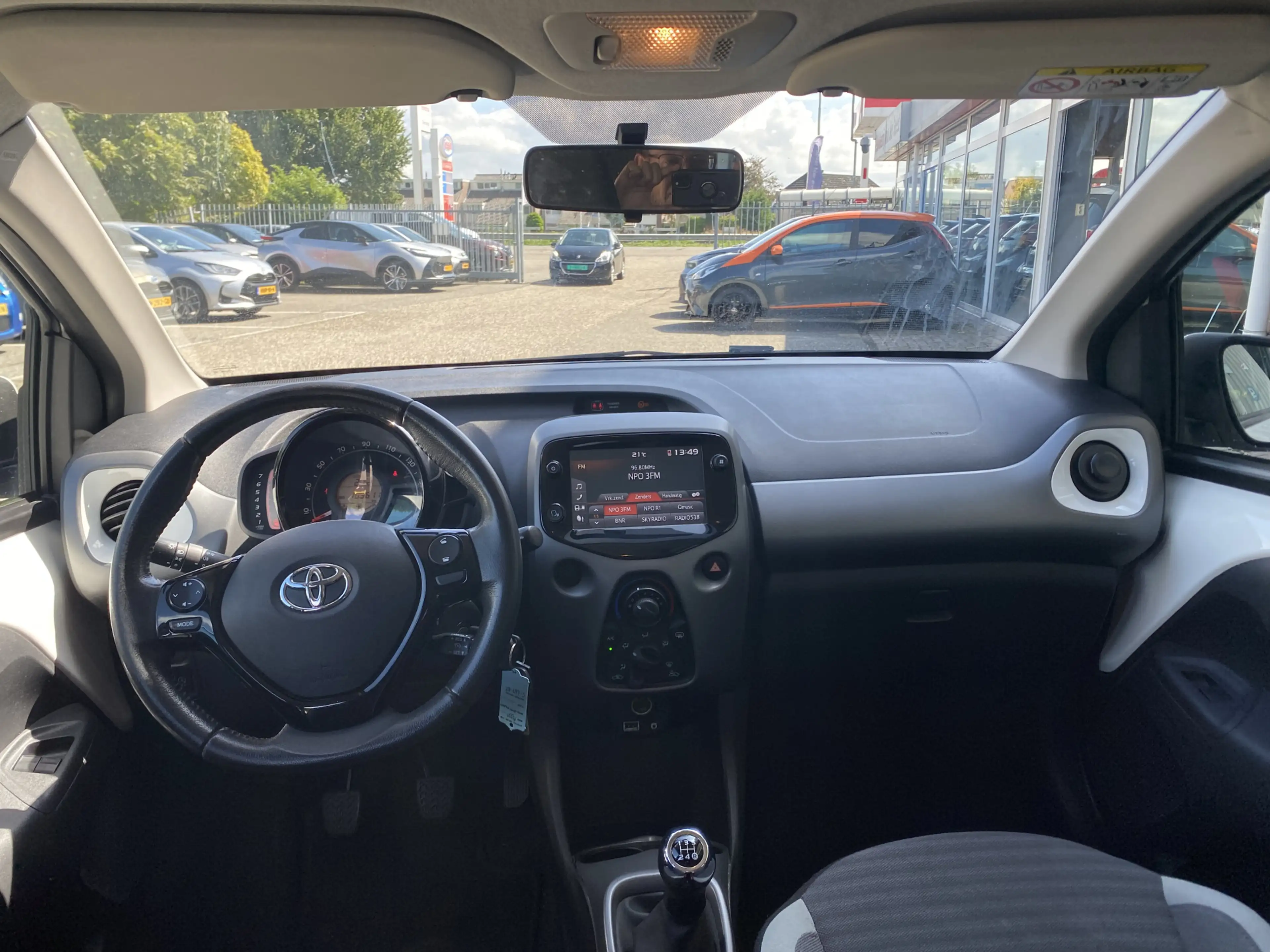 Toyota Aygo 1.0 VVT-i x-play limited Afn. Trekhaak Android Aut — photo 10