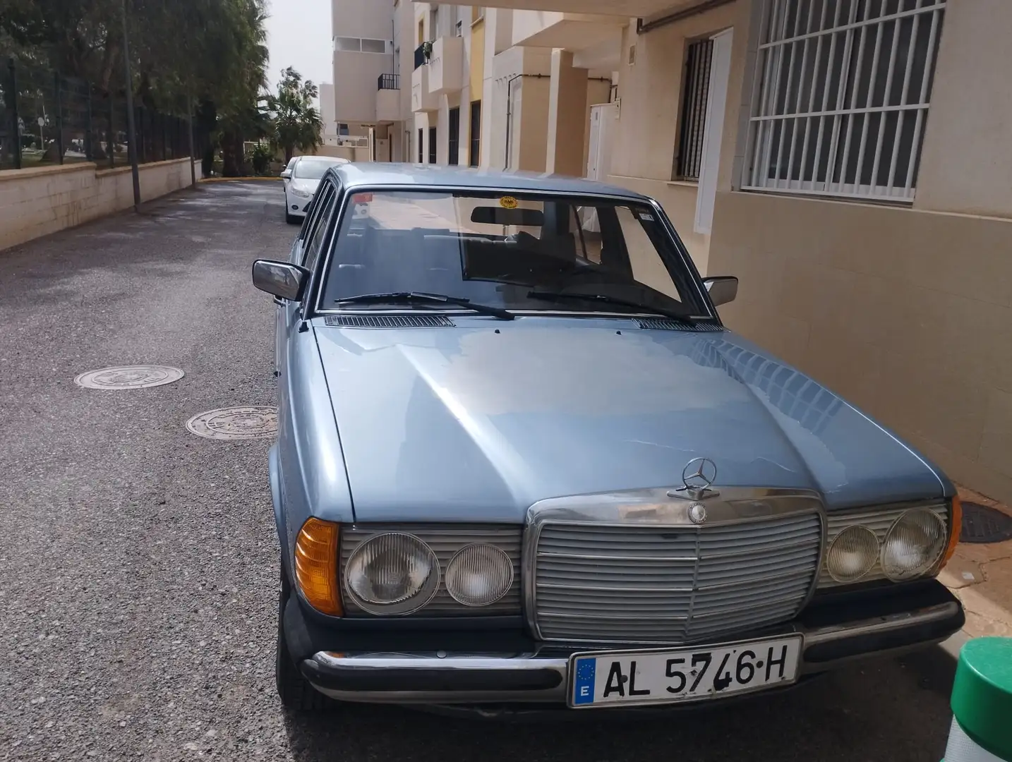 Mercedes-Benz 300 Automatico Azul - 1
