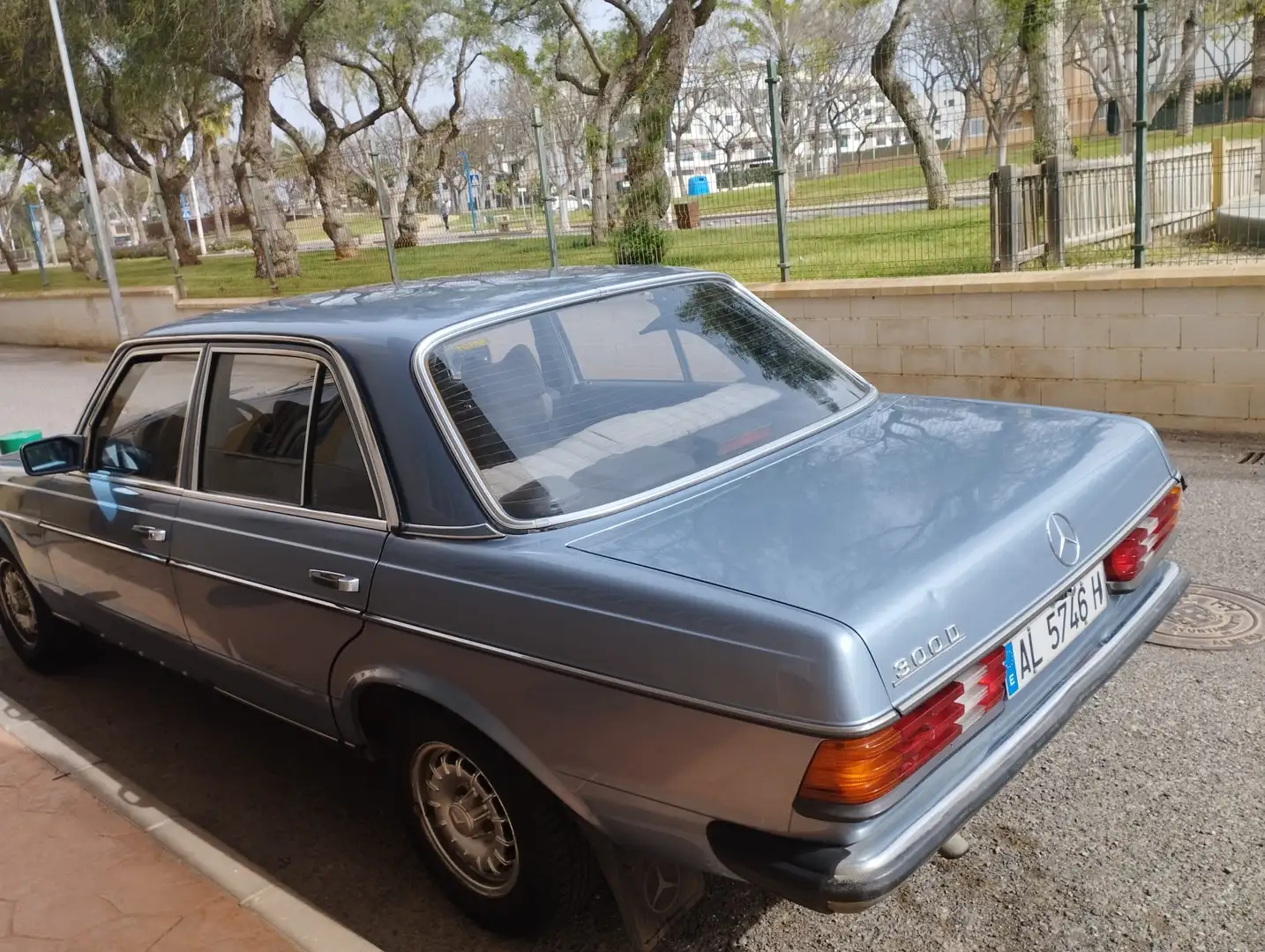 Mercedes-Benz 300 Automatico Azul - 2