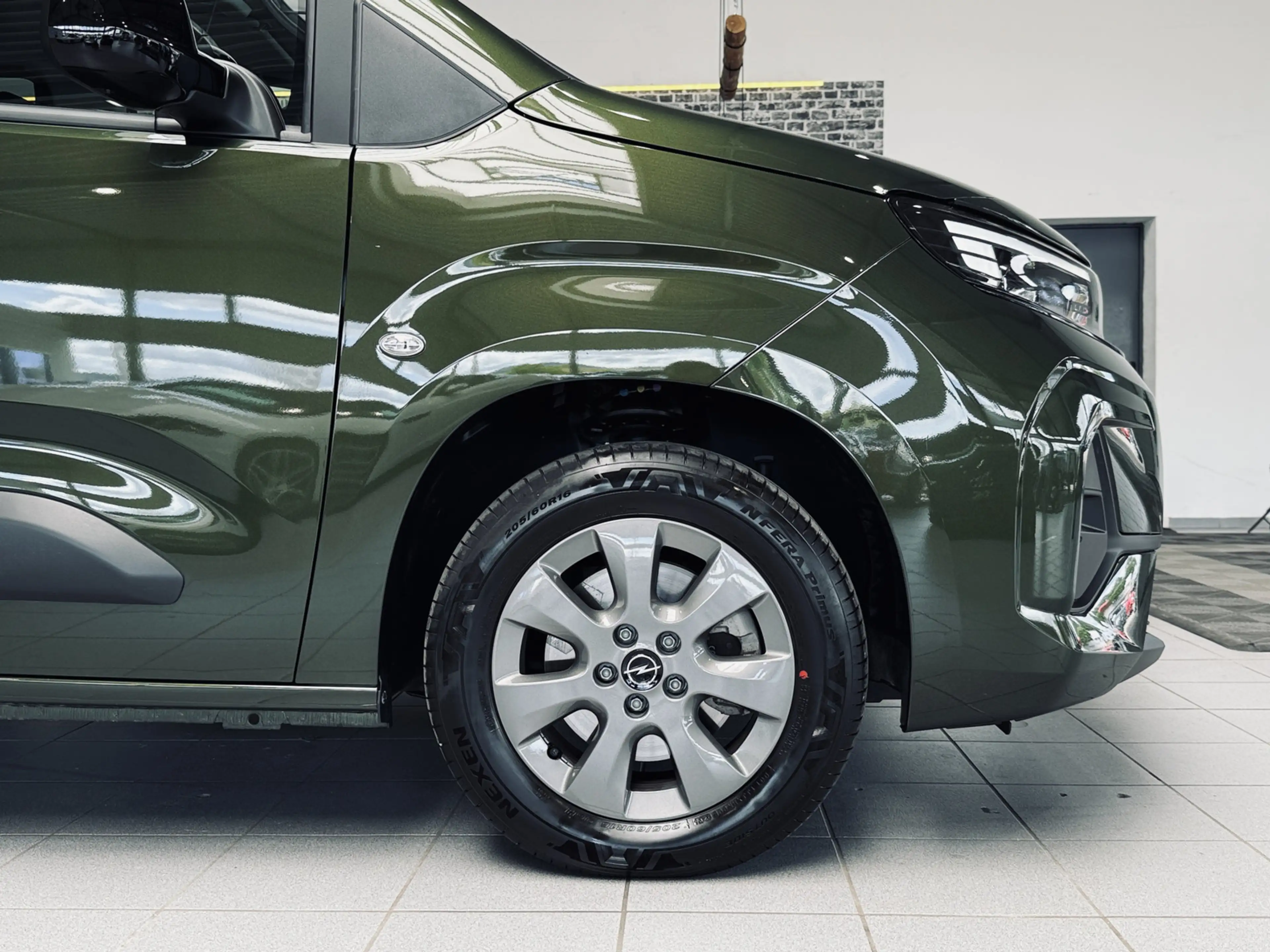 Opel Combo Life E Edition N1 Automatik |AHK|SHZ|LED|Kamera| — photo 10