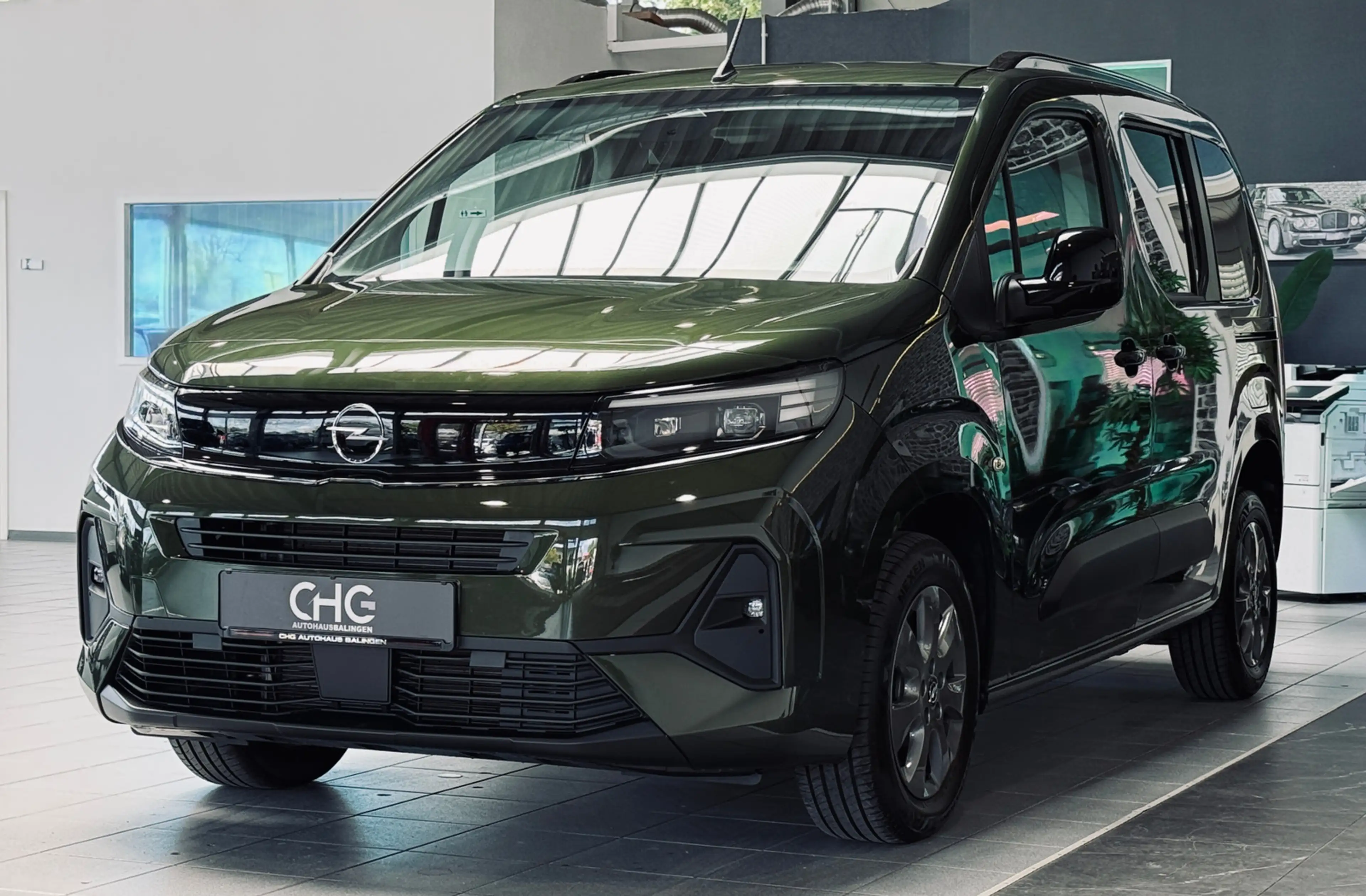 Opel Combo Life E Edition N1 Automatik |AHK|SHZ|LED|Kamera| — photo 3