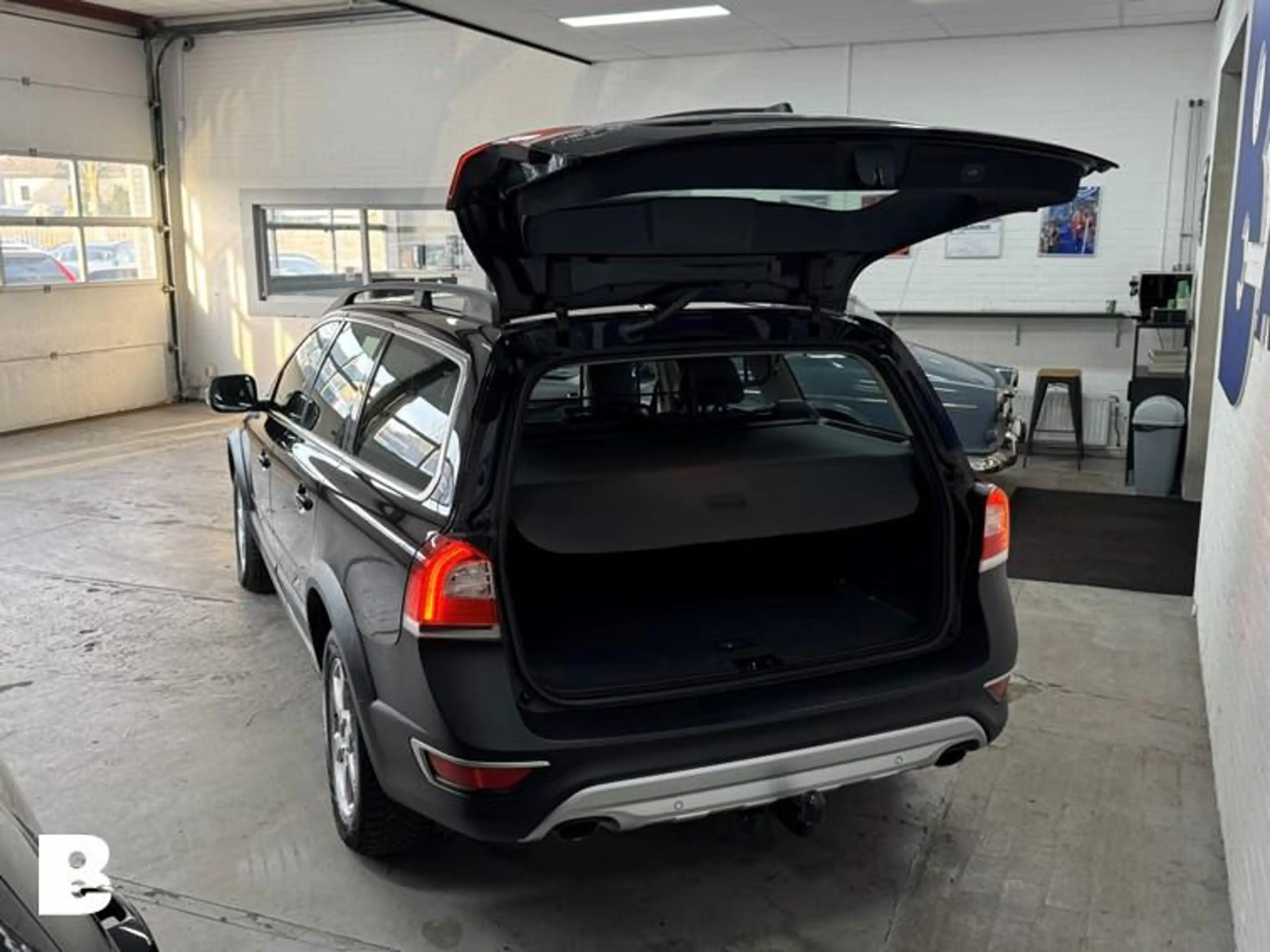 Volvo XC70 2.0 D4 FWD Summum — photo 12