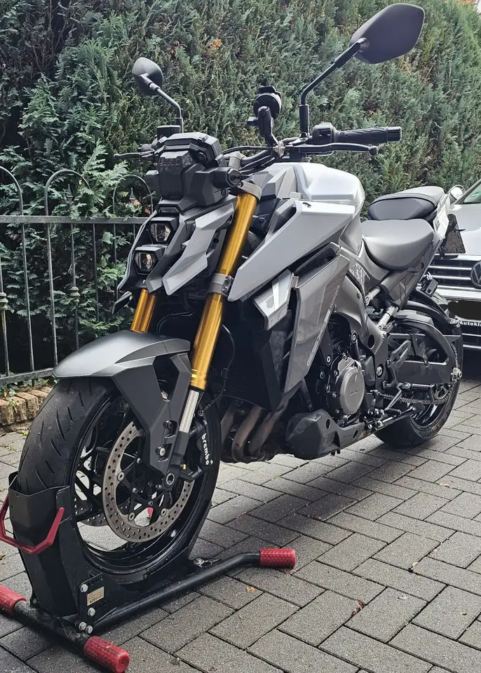 Suzuki GSX-S 1000