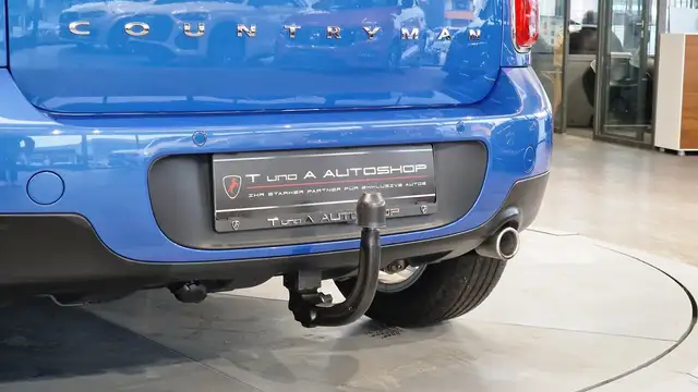 MINI Countryman view 13