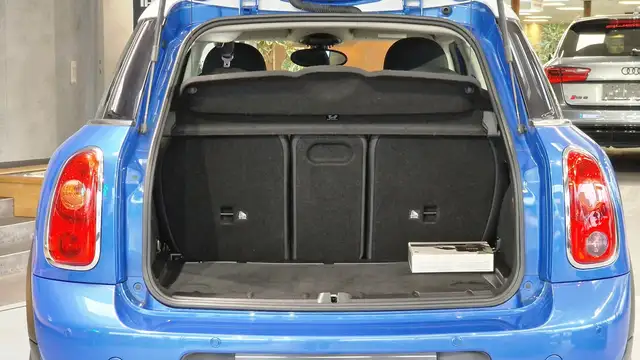 MINI Countryman view 14