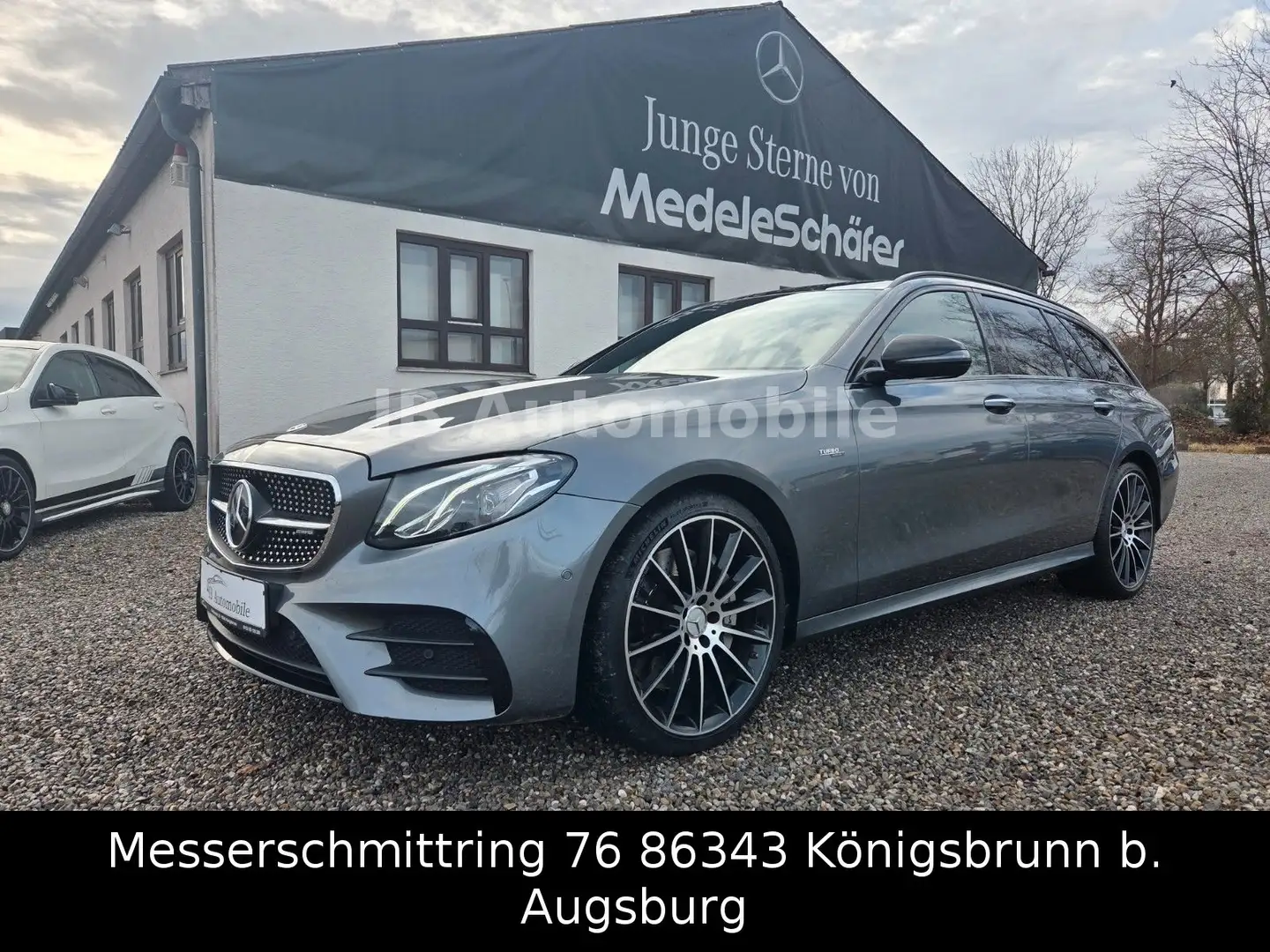 Mercedes-Benz E 53 AMG T-Modell Performance 4Matic+Night Paket Grau - 1