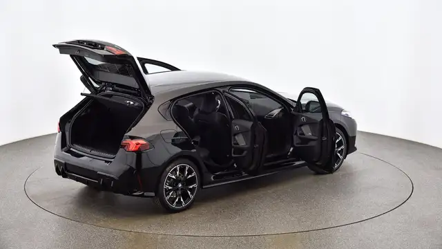 BMW M view 11