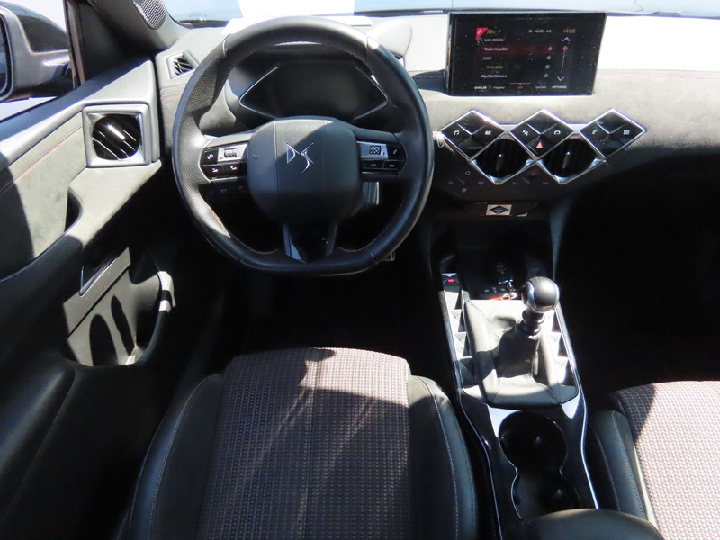 DS Automobiles DS 3 Crossback BlueHDi 110 Alcantara Klimaauto. — photo 13