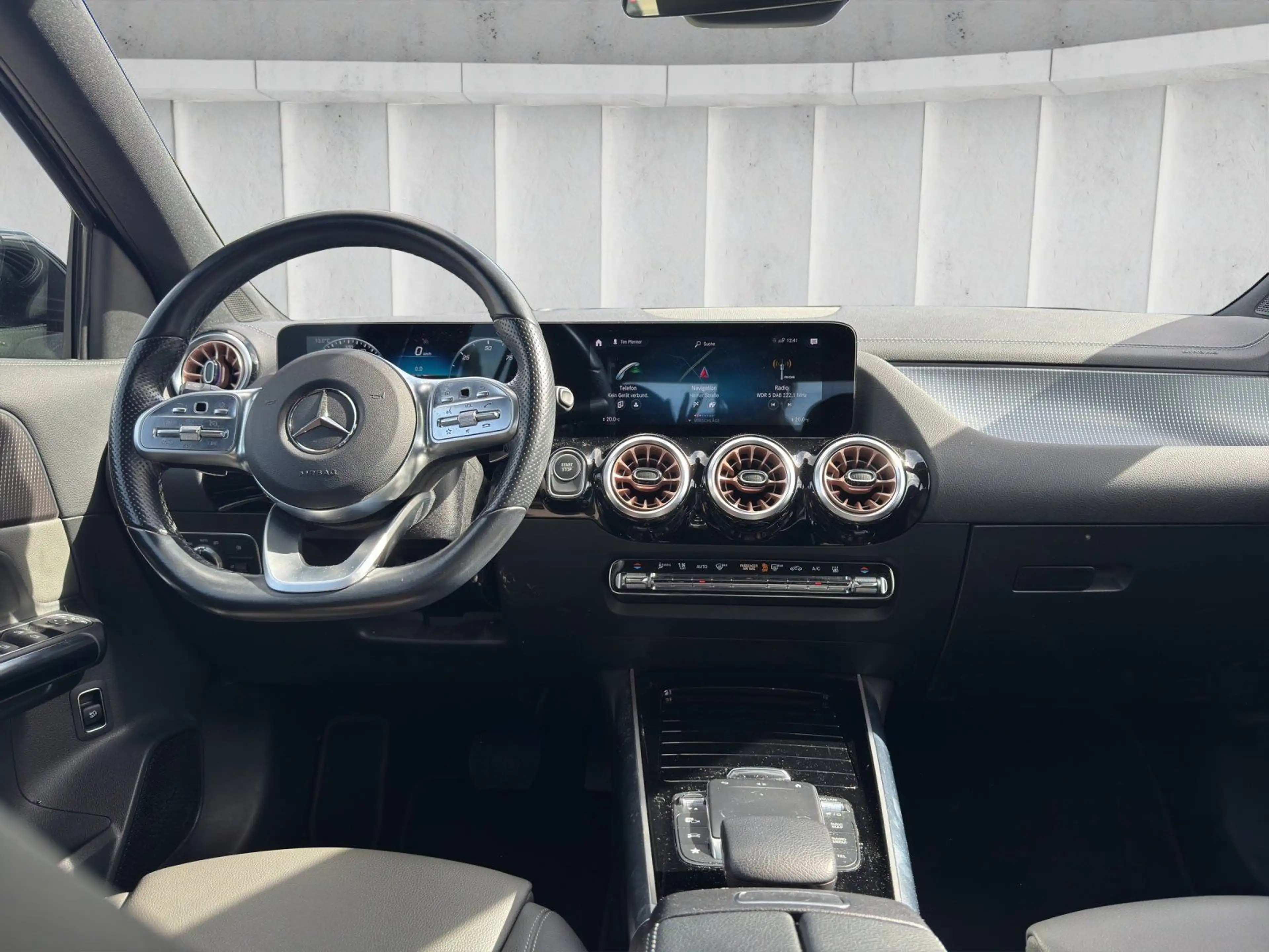 Mercedes-Benz EQA 250 Electric Art Pano Kamera Totw. Spurh 19" — photo 14
