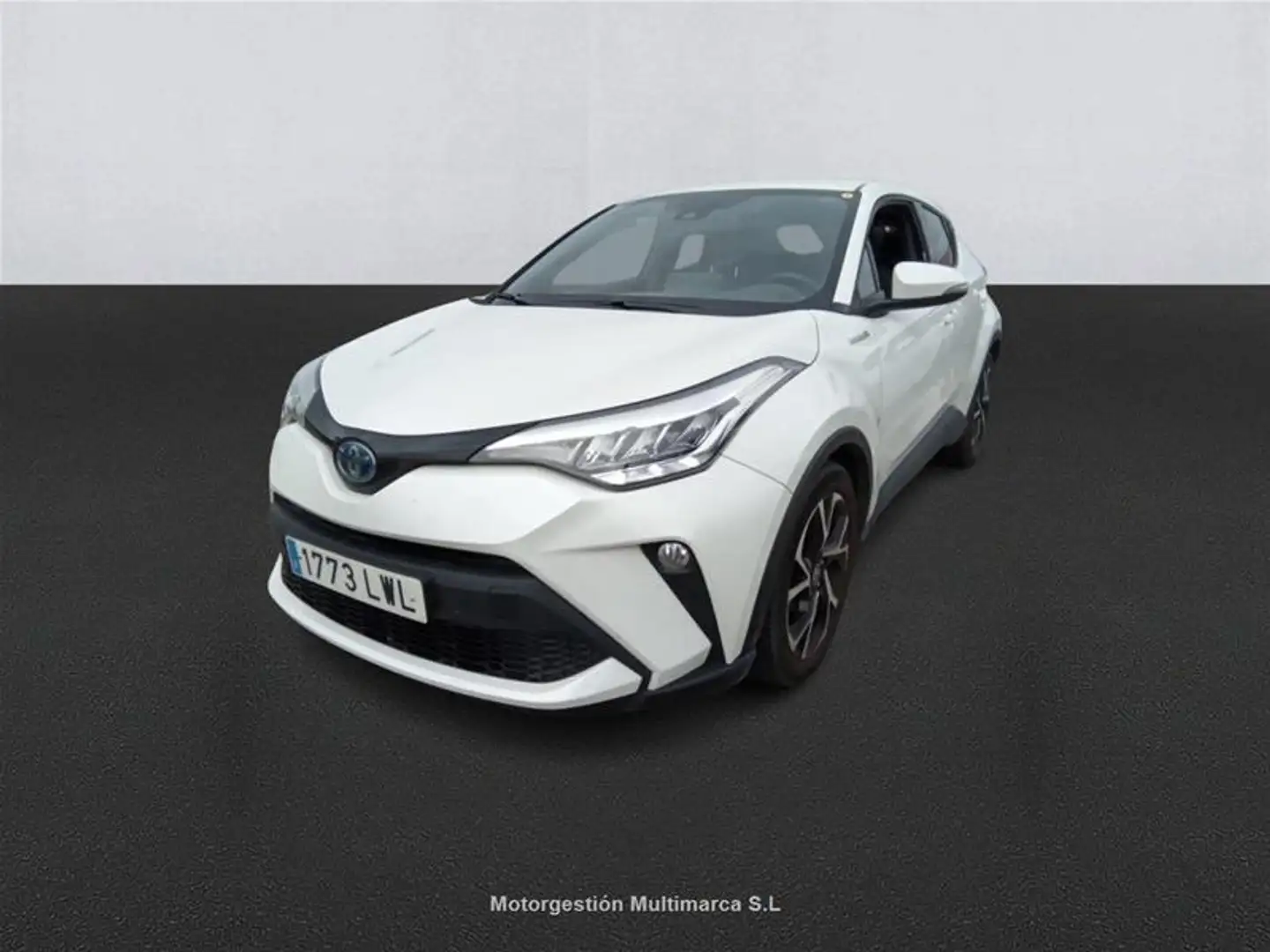 Toyota C-HR 2.0 180H Advance - 1