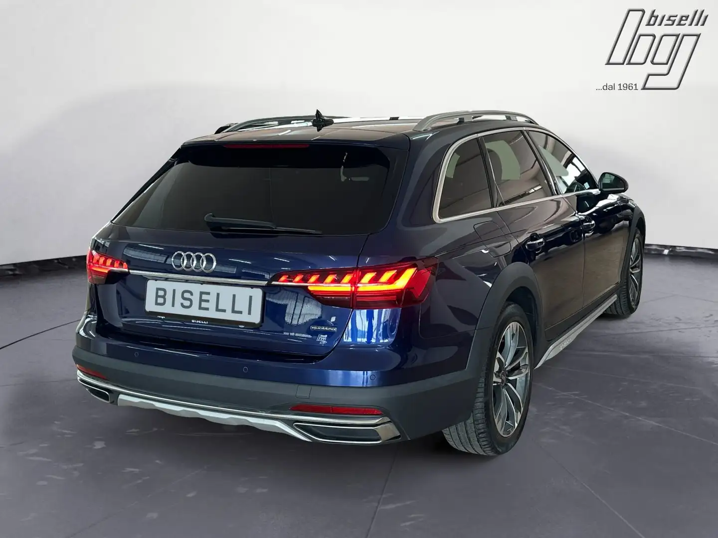 Audi A4 allroad A4 Allroad Quattro 50 3.0 tdi mhev Business Evo Blu/Azzurro - 2