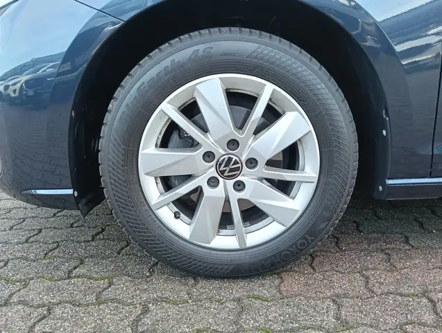 Volkswagen Caddy view 2