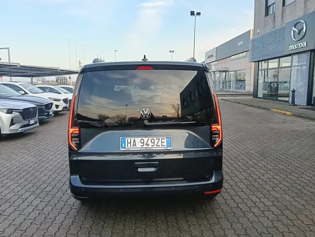 Volkswagen Caddy view 13