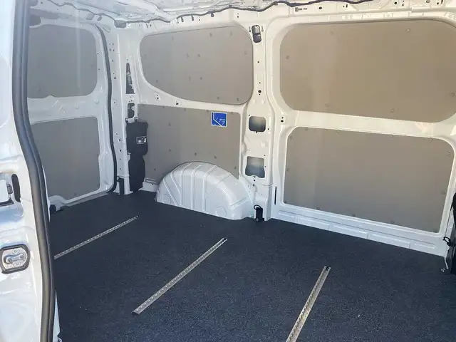 Ford Transit Custom view 5