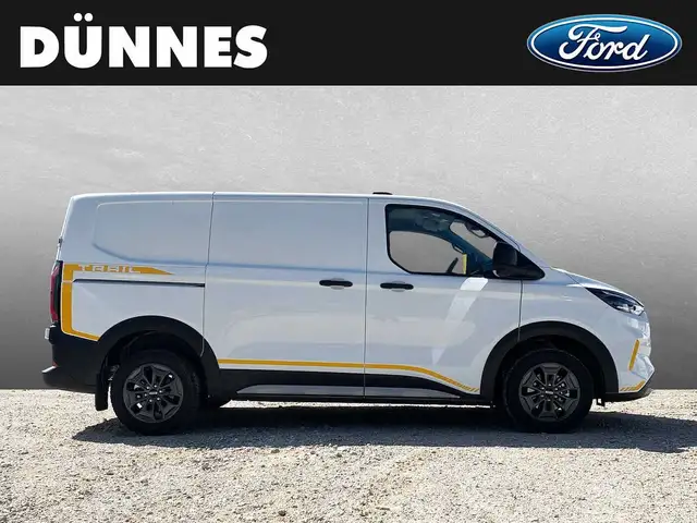 Ford Transit Custom view 6