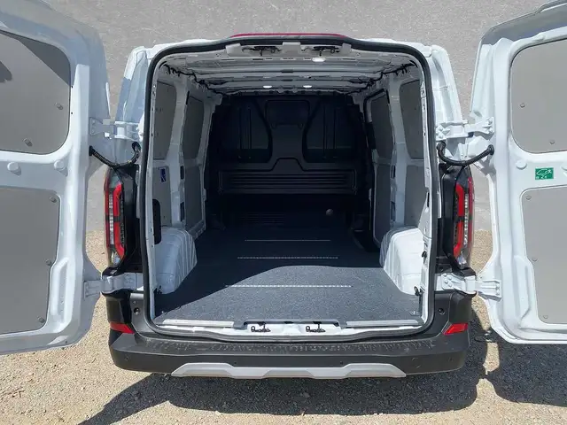 Ford Transit Custom view 10