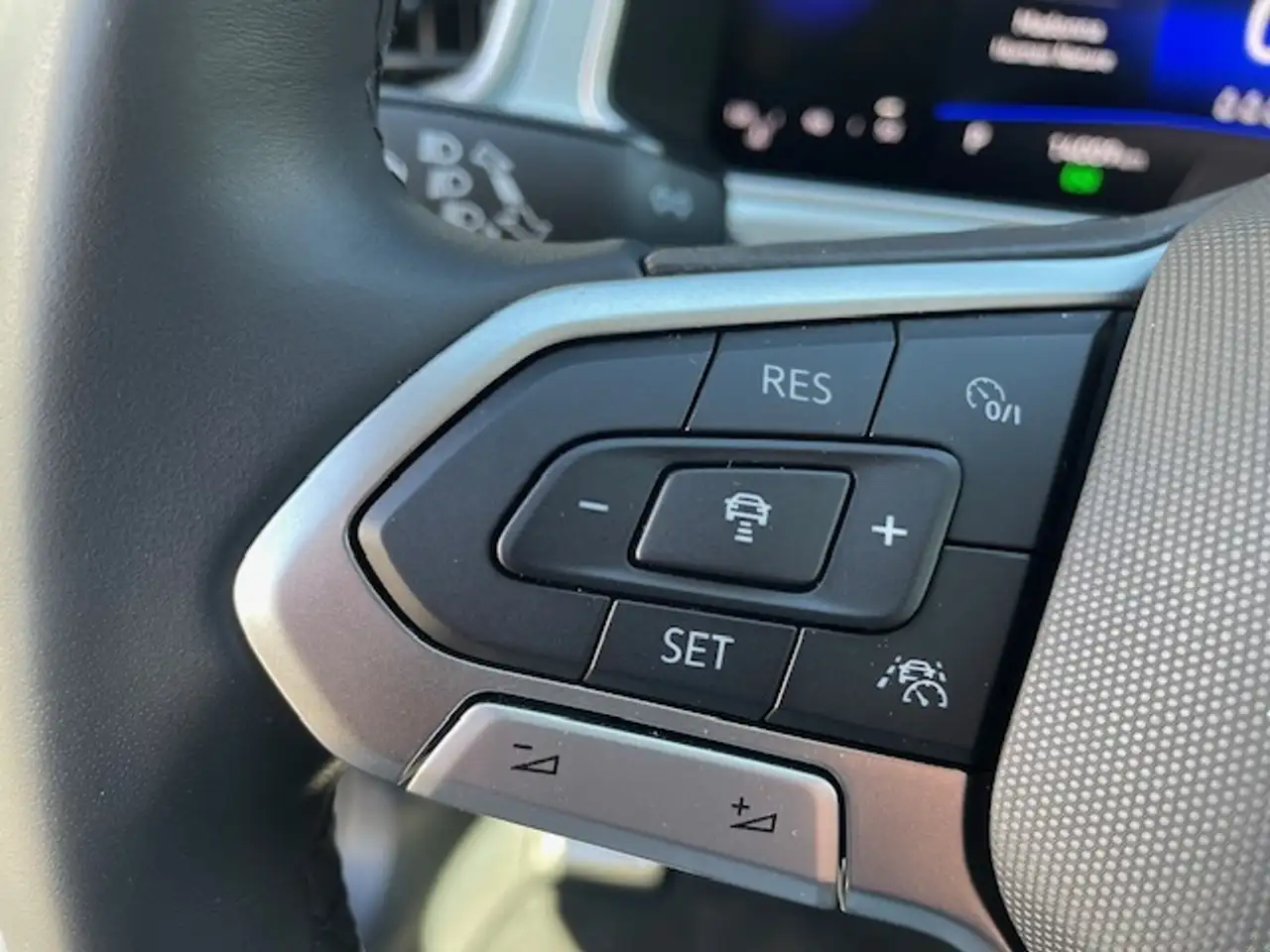 Volkswagen T-Roc 2.0 TDI DSG Goal Navi AHK LED PLUS Kamera ACC Appl 14