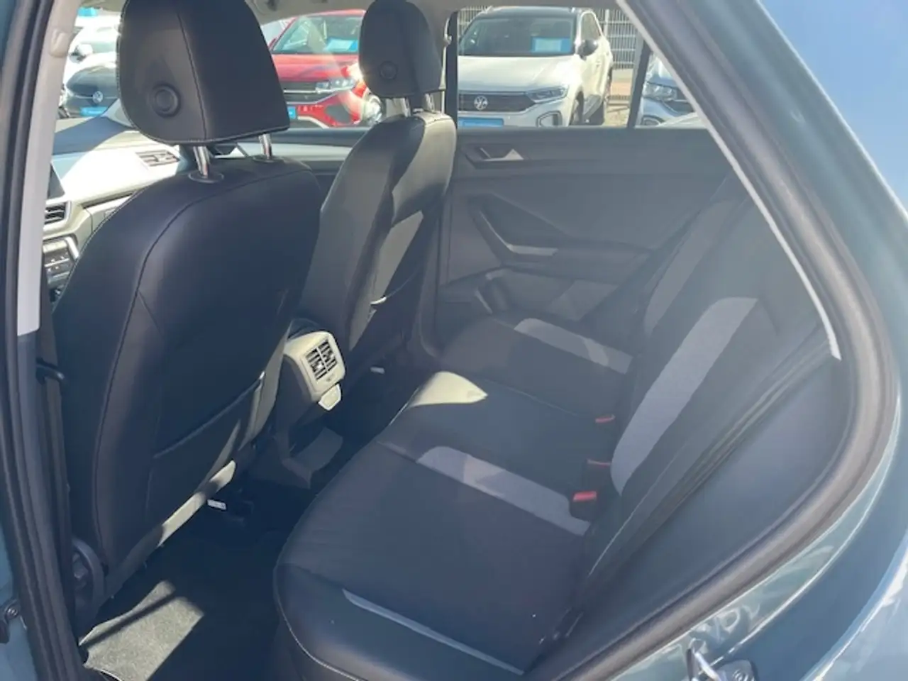 Volkswagen T-Roc 2.0 TDI DSG Goal Navi AHK LED PLUS Kamera ACC Appl 9