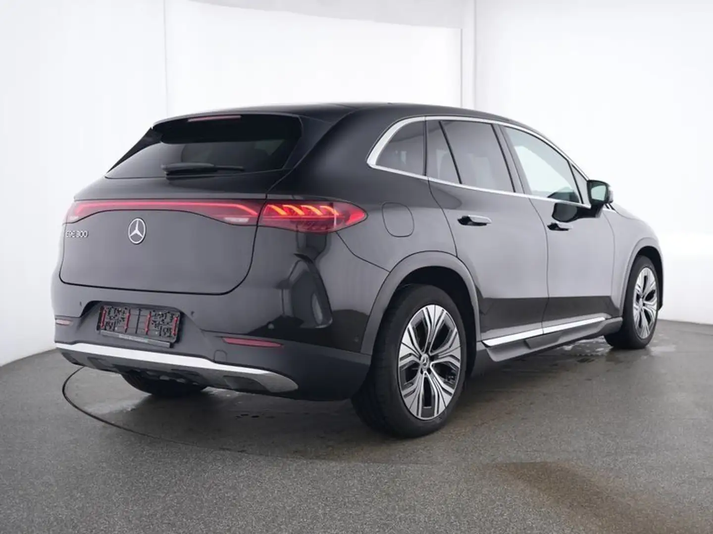 Mercedes-Benz EQE SUV EQE 300 Electric Art Premium 20"+AHK+10°HA+22KW Schwarz - 2