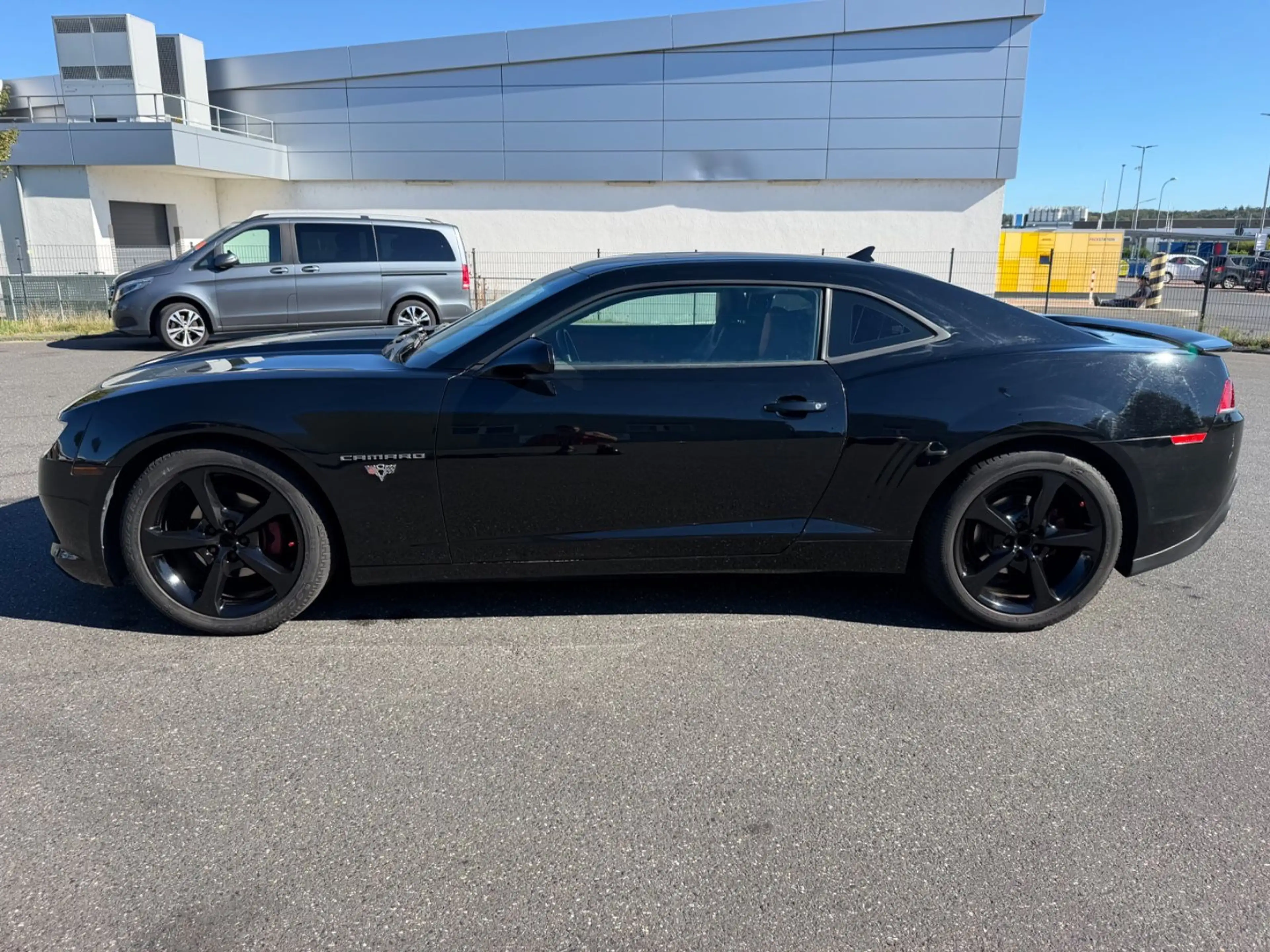 Chevrolet Camaro Coupé V6 — photo 8