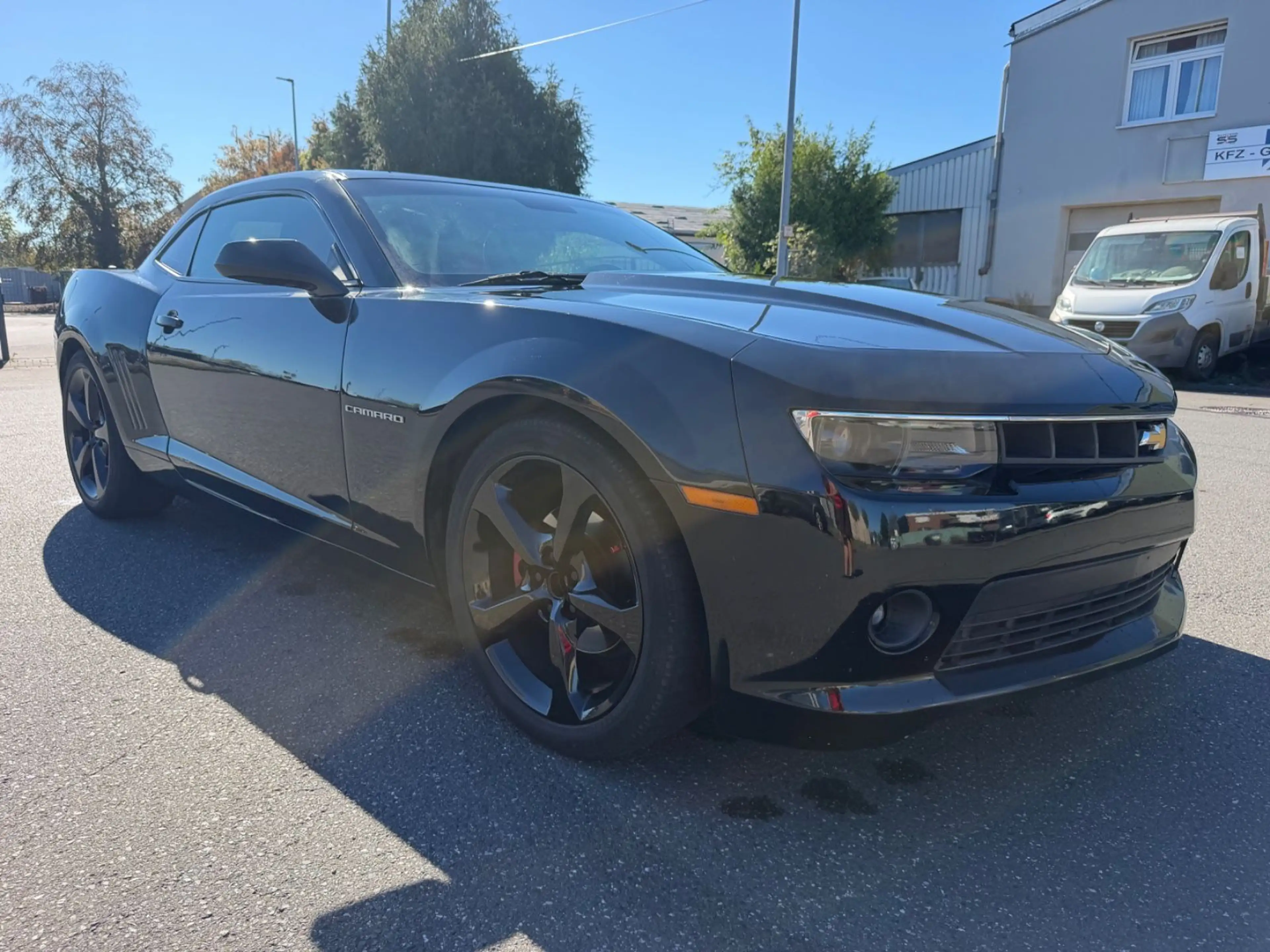 Chevrolet Camaro Coupé V6 — photo 3